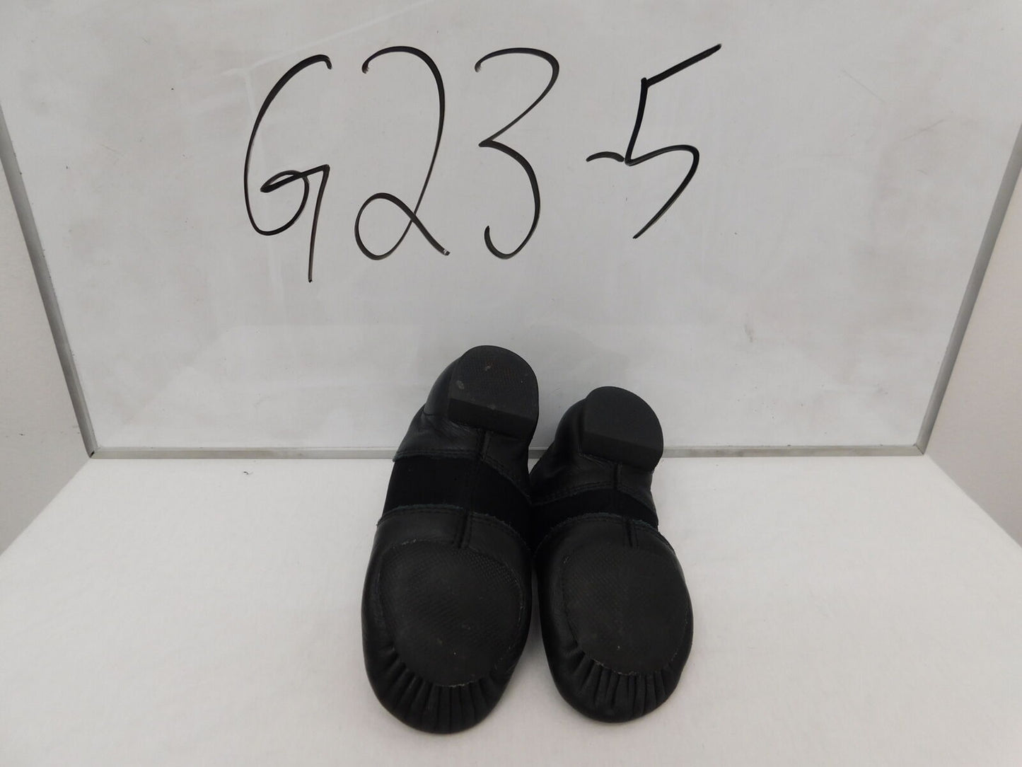 Pre-Owned Jazz Shoes Capezio Little Kid 12.5M  Leather Slip On