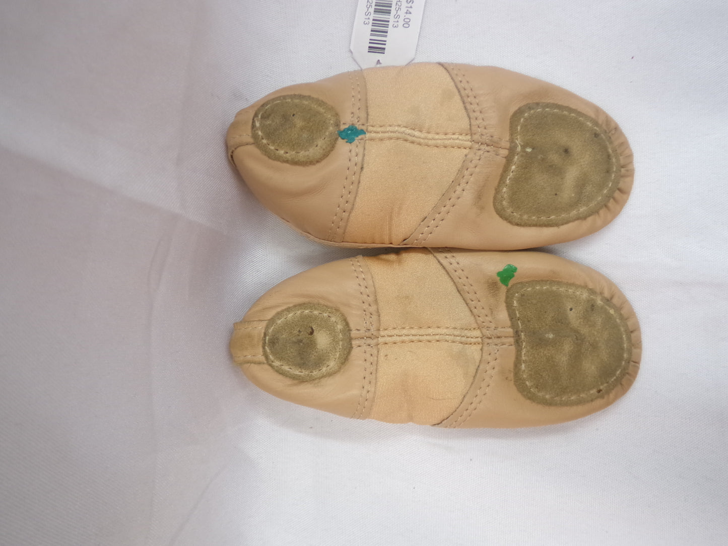 Pre-Owned Ballet Shoes Revolution Child 11M Leather Split Sole Stretch