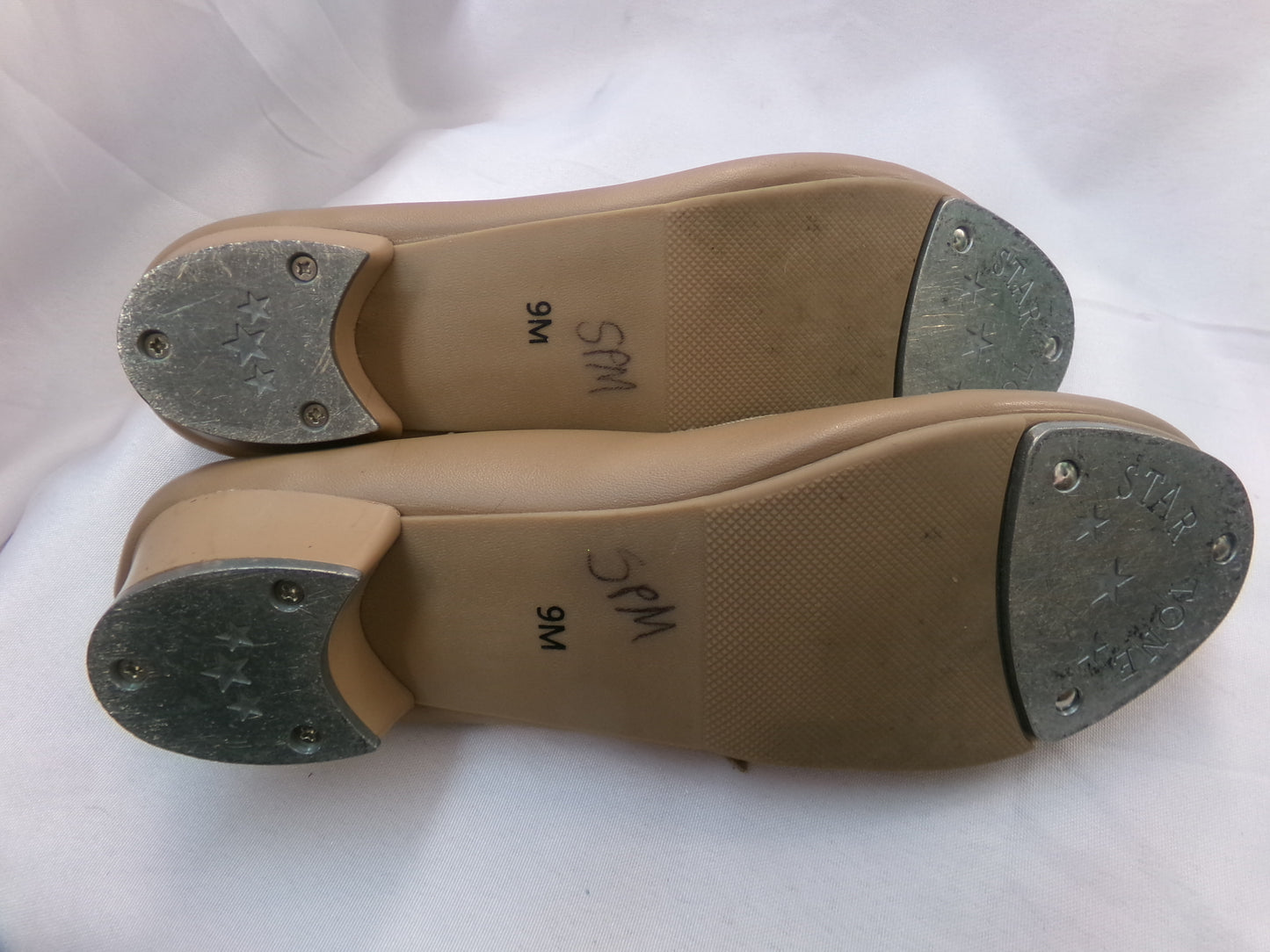 Pre-Owned Tap Shoes Danshuz Womens 9M Tan Mary Jane Buckle