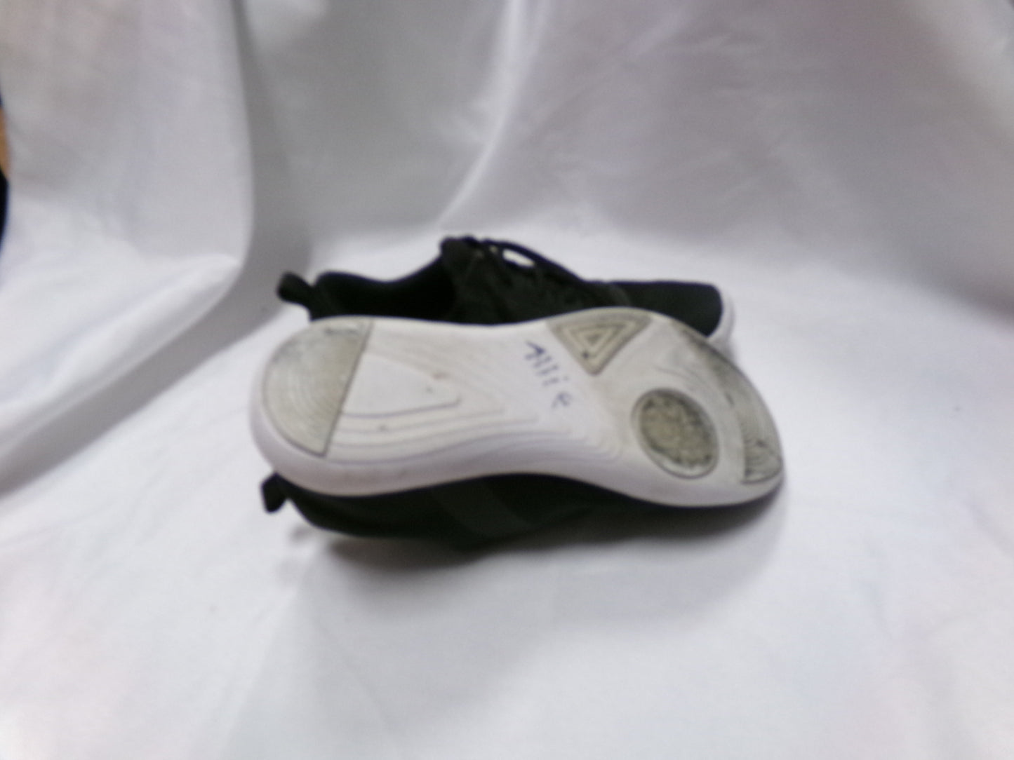 Pre-Owned Hip Hop Shoes Pastry Trainer Youth 4M Sneakers Canvas Lace Up Rubber