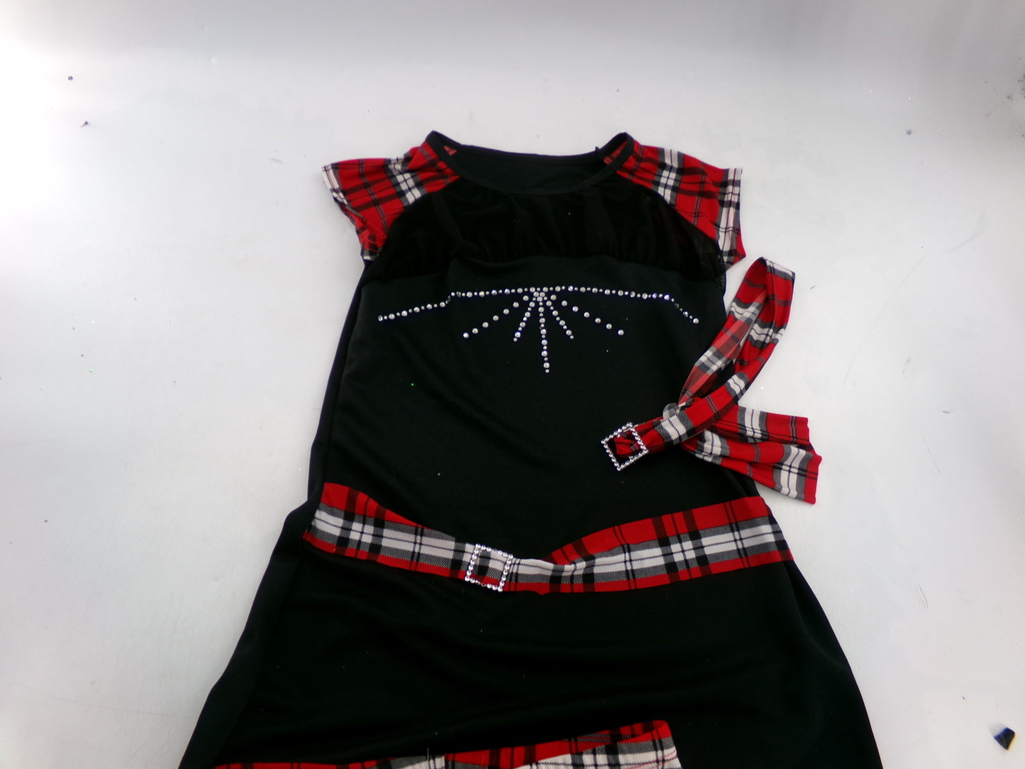 Pre-Owned Costume Large Child Red Curtain Call E3605 Jazz Tap Clogging Western 2 pc Shorts, Plaid