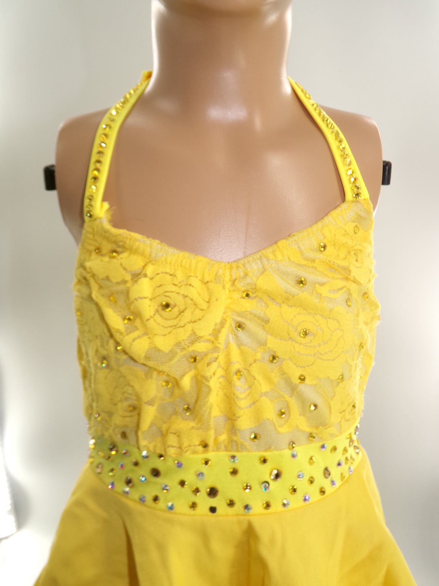 Pre-Owned Costume Small Child Yellow Kelle Lace Dress Jazz Tap Musical Theater Lace Rhinestone Dress
