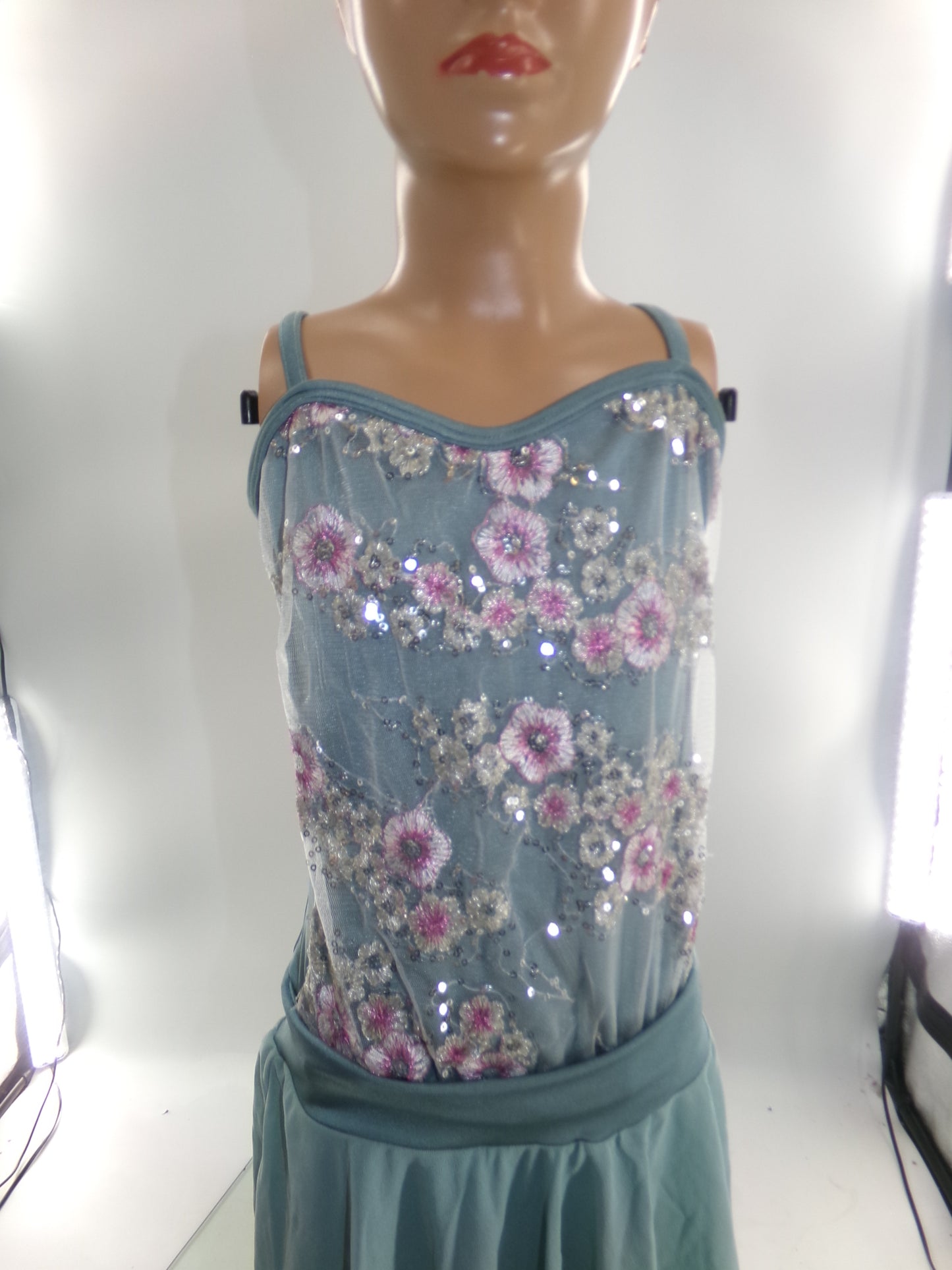Pre-Owned Costume Medium Adult Green Curtain Call E1584 Lyrical Ballet Contemporary Floral Tutu