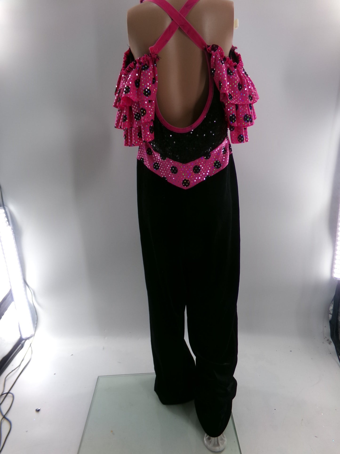 Pre-Owned Costume Large Child Pink Artstone 0513 Jazz Tap Clogging Musical Theater Jumpsuit, polka dots, Sequin