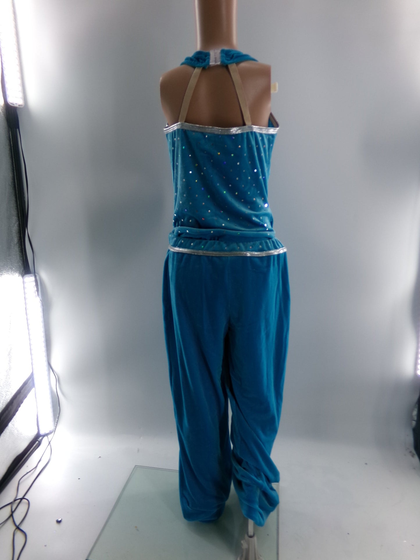 Pre-Owned Costume Large Child Turquoise A Wish Come True 10211 Jazz Tap Clogging 2 pc Velvet Sequin