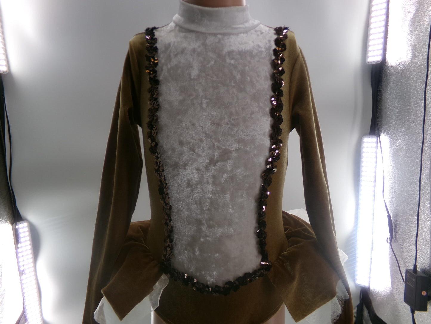 Pre-Owned Costume Small Child Christmas Reindeer Wish Come True H104N Jazz Tap Musical Theater