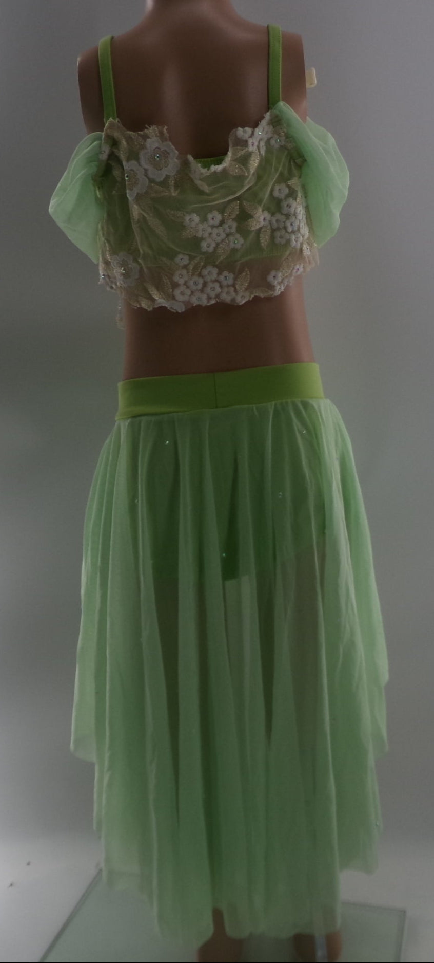 Pre-Owned Costume Large Child Green Kelle 2985/4472 Lyrical Contemporary Ballet 2 pc Floral Rhinestone