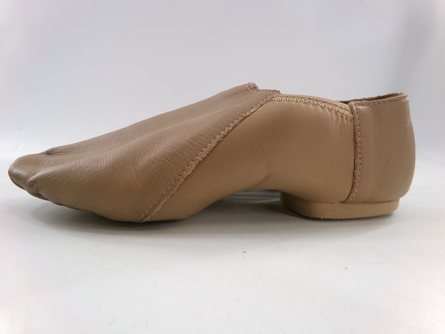 Pre-Owned Jazz Shoes So Danca 6N JZ43 Tan Adult Pull On Leather Split Sole
