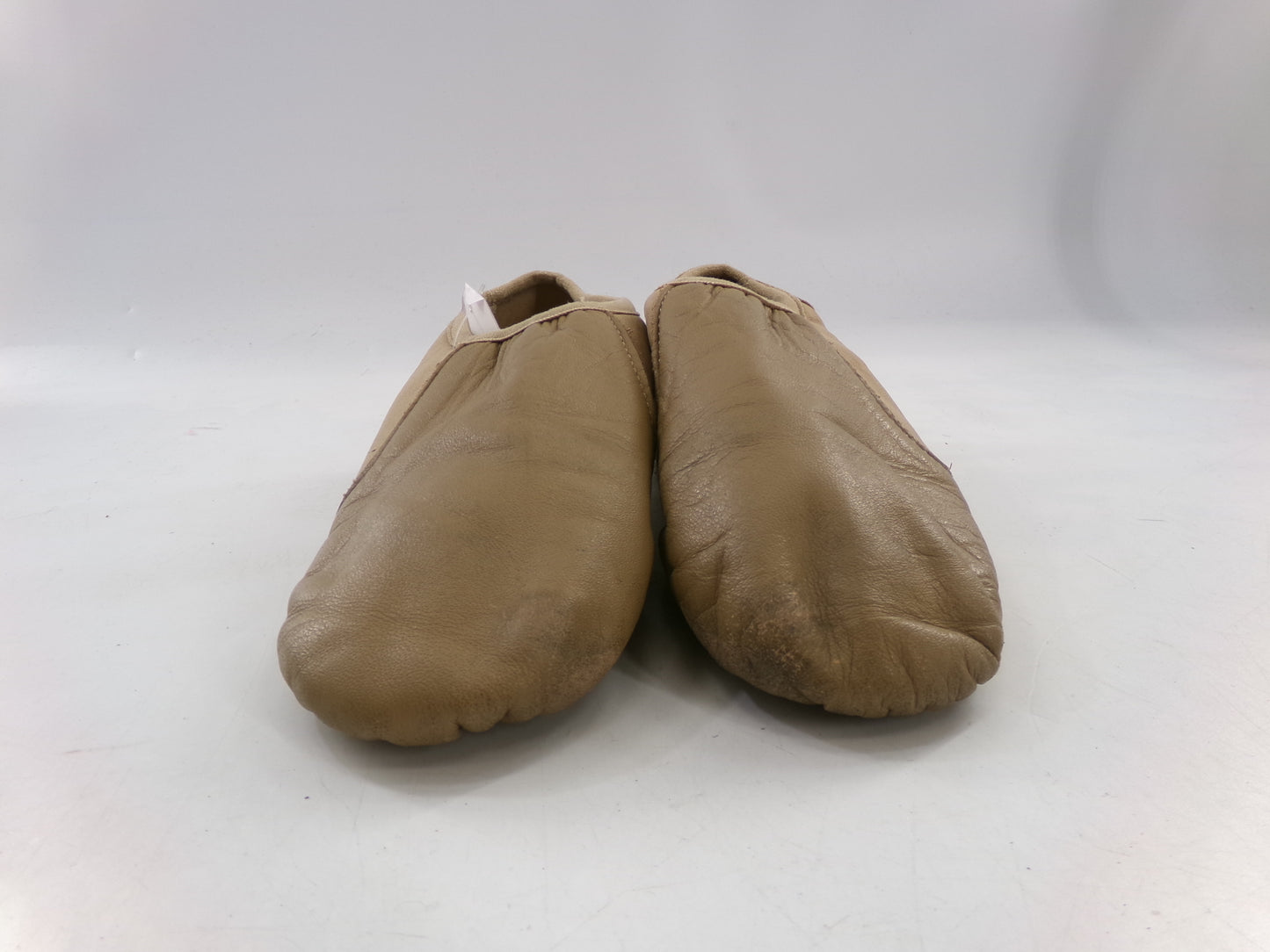 Pre-Owned Jazz Shoes Danz N Motion Tan 9158 Size 6 Slip On Stretch Side