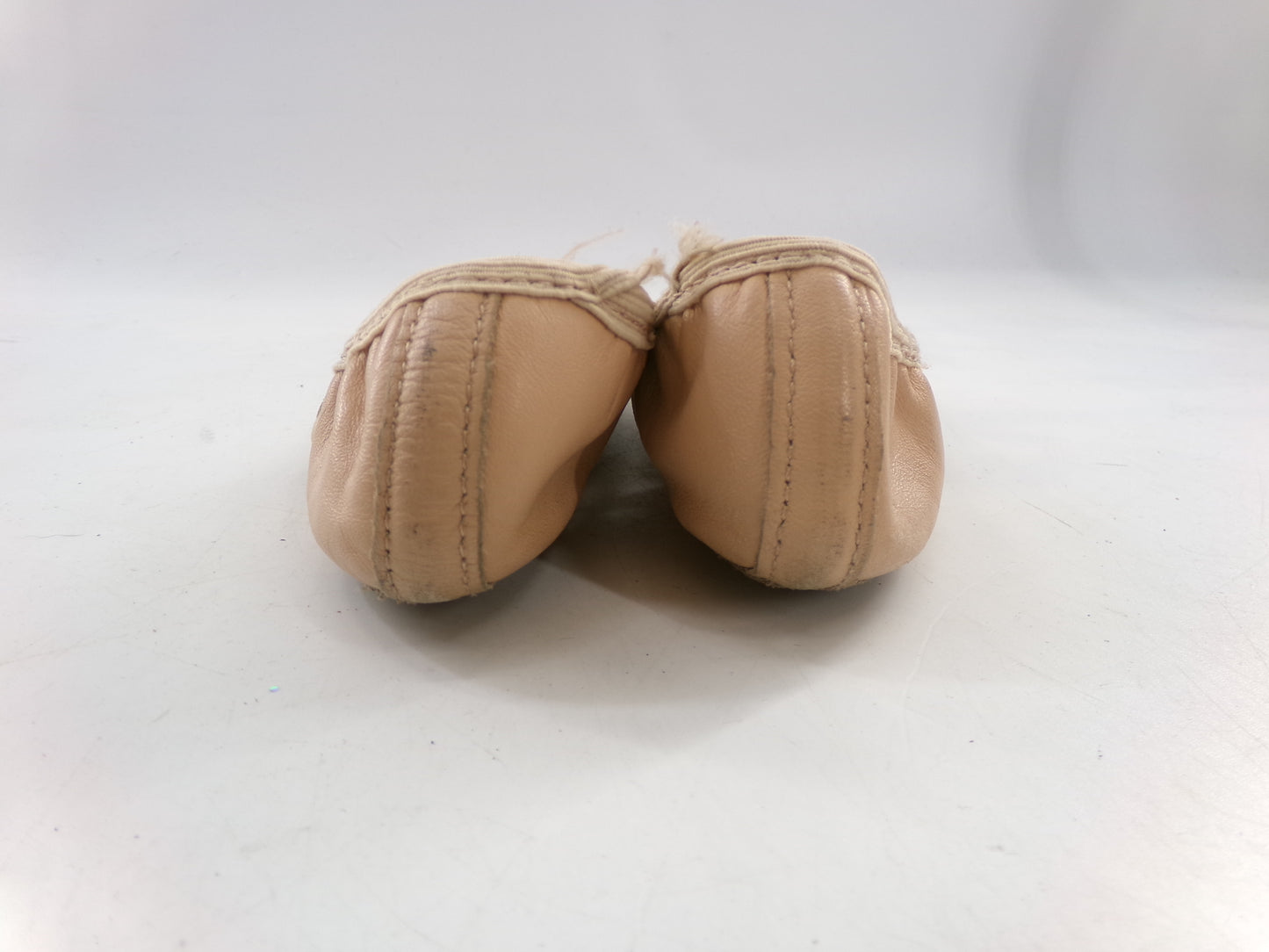 Pre-Owned Ballet Shoes Revolution Child 1M Leather Split Sole Stretch