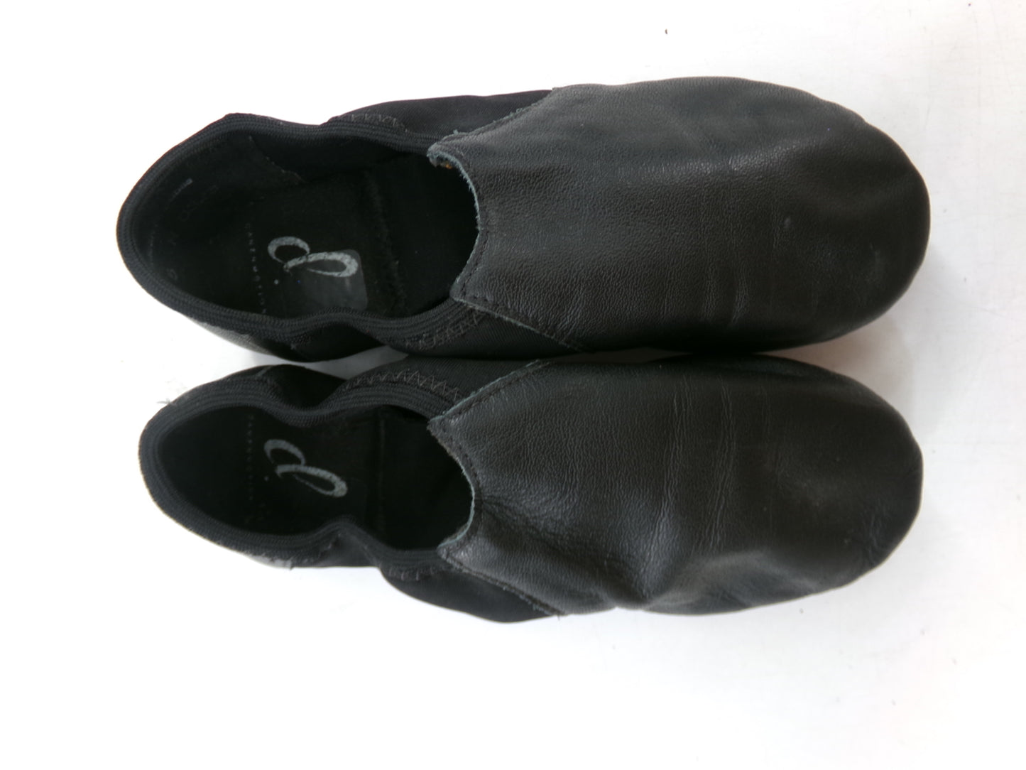 Pre-Owned Jazz Shoes DanzNMotion Adult 5M Leather Pull On Split Sole