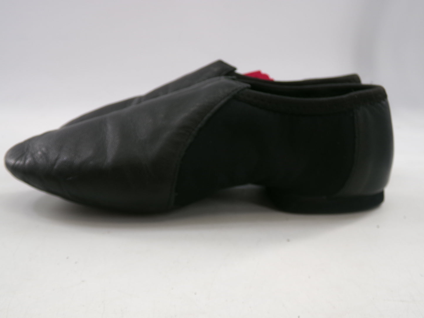 Pre-Owned Jazz Shoes DanzNMotion Youth 4M Leather Pull On Split Sole