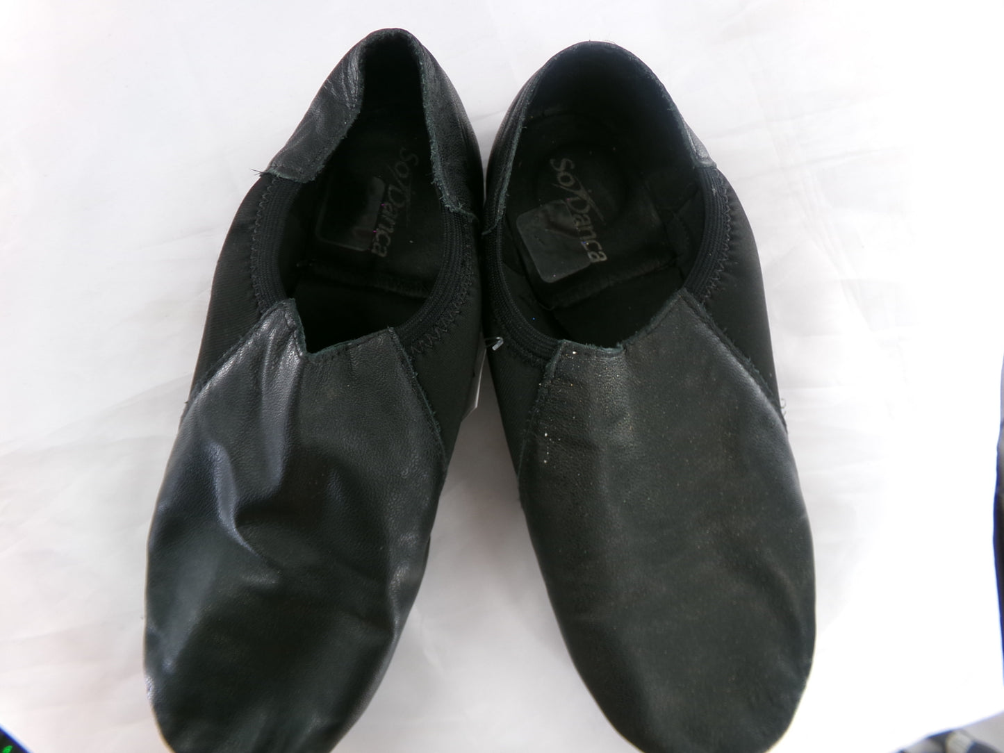Pre-Owned Jazz Shoes DanzNMotion Black Adult 7M Stretch Leather Pull On Split Sole