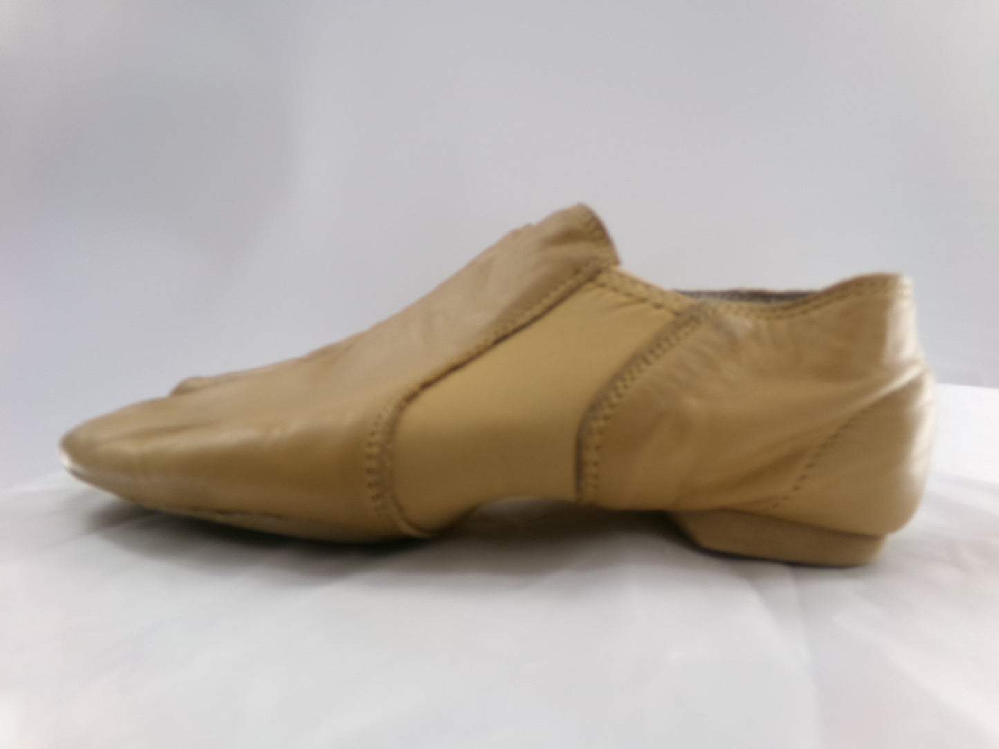 Pre-Owned Jazz Shoes Revolution 656 Child 4M Pull On Leather Split Sole