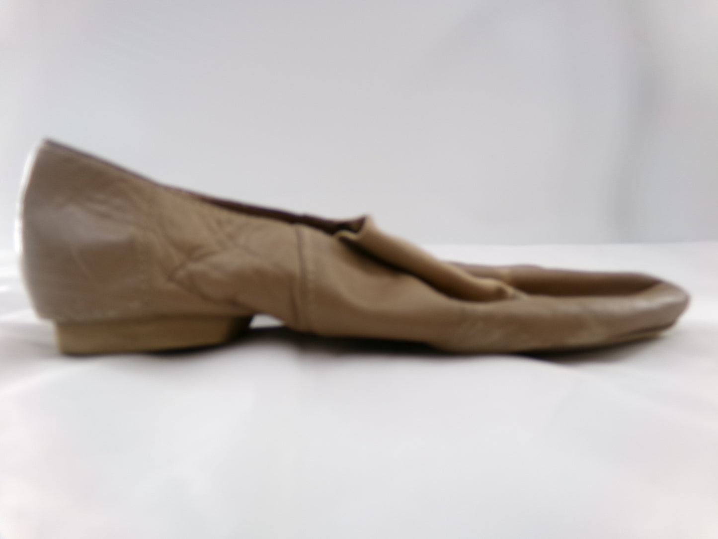 Pre-Owned Jazz Shoes Dancing Fair Women 6 Tan Leather Slip On