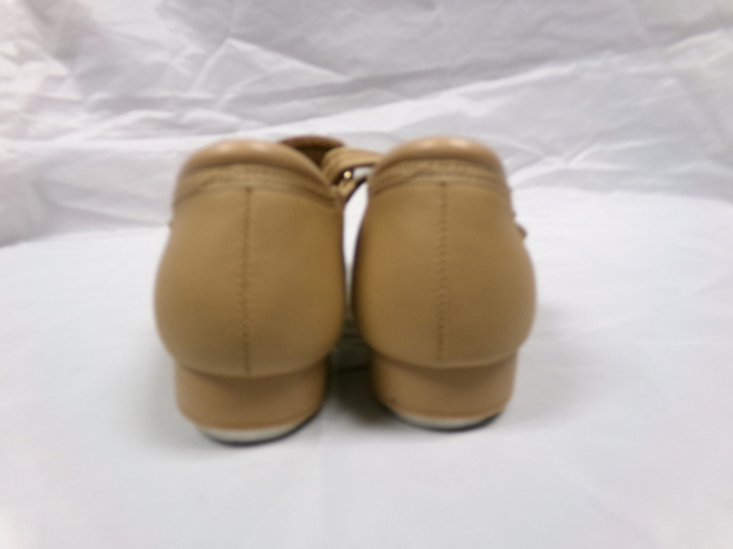 Pre-Owned Dance Tap Shoes Stelle Youth 1M Mary Jane easy Strap Tan