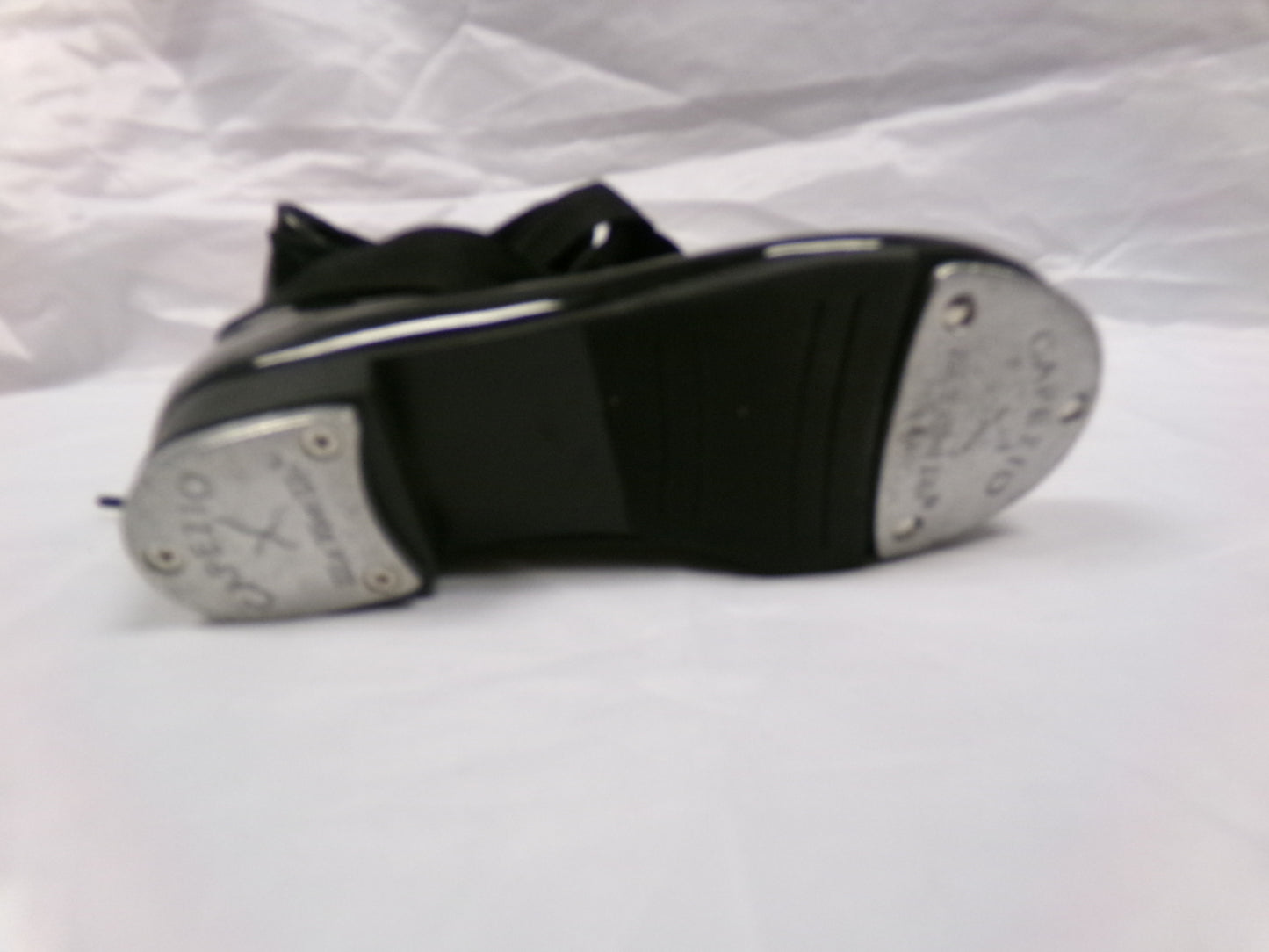 Pre-Owned Tap Shoes Capezio Big Kids 11M Tyette Man Made Elastic Student