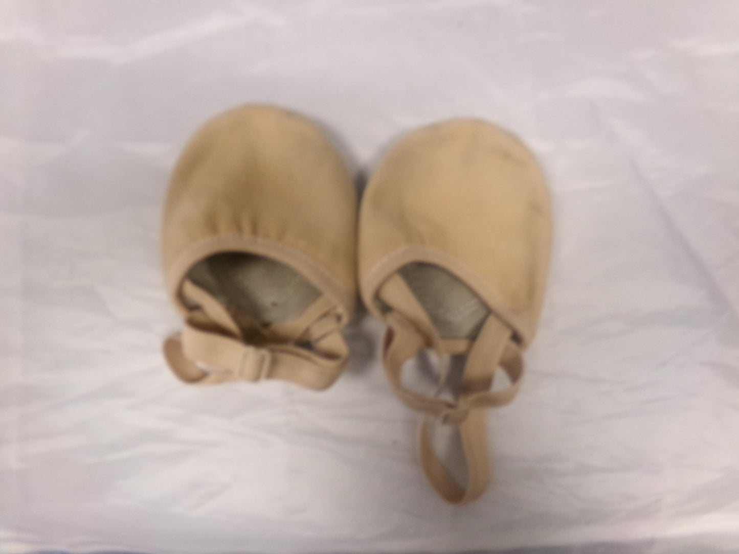 Pre-Owned Pirouette Turners Stretch Canvas Size Medium Contemporary Modern
