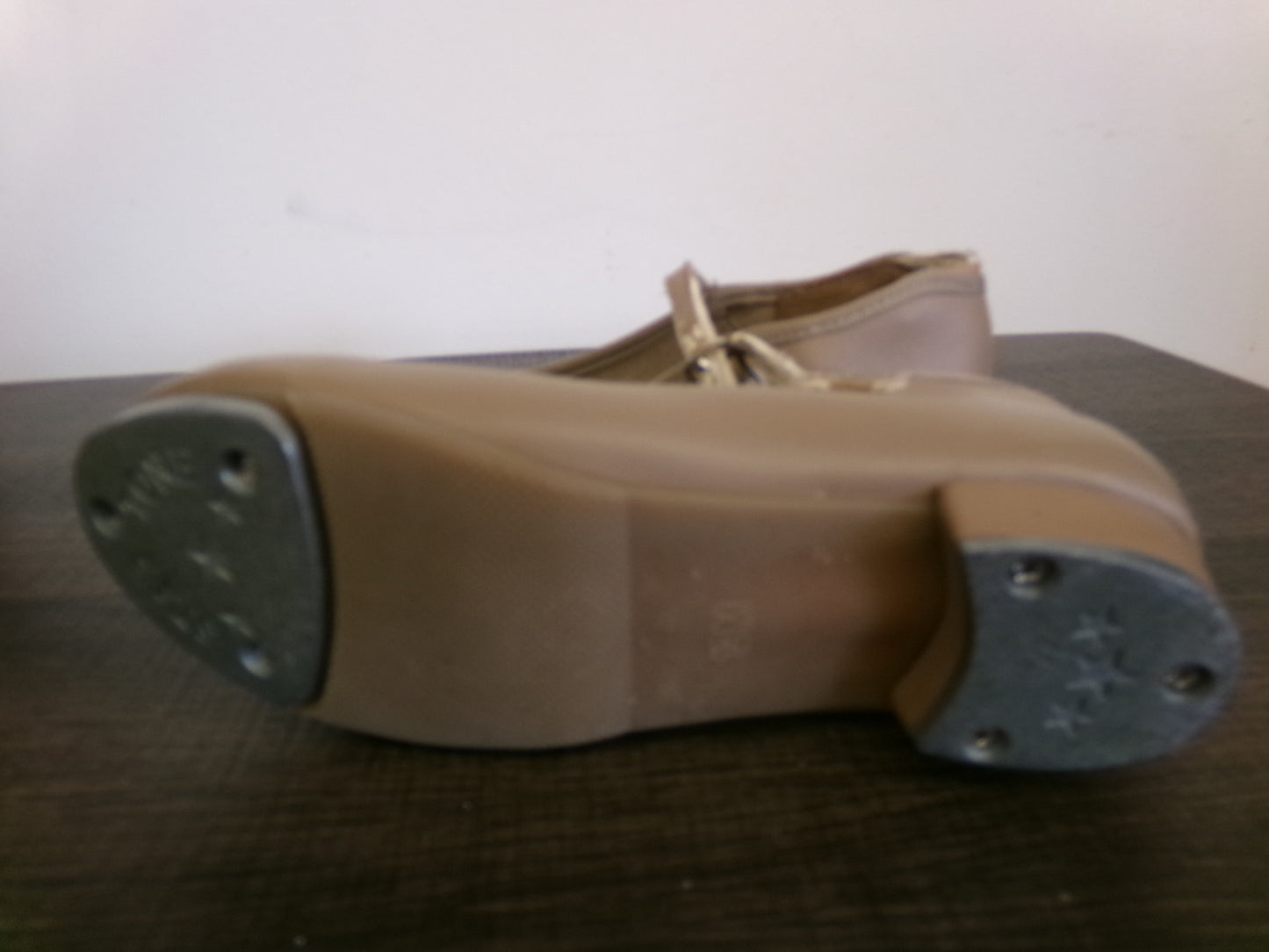 Pre-Owned Tap Shoes Danshuz 751 Little Kids 12M Tan Mary Jane Buckle