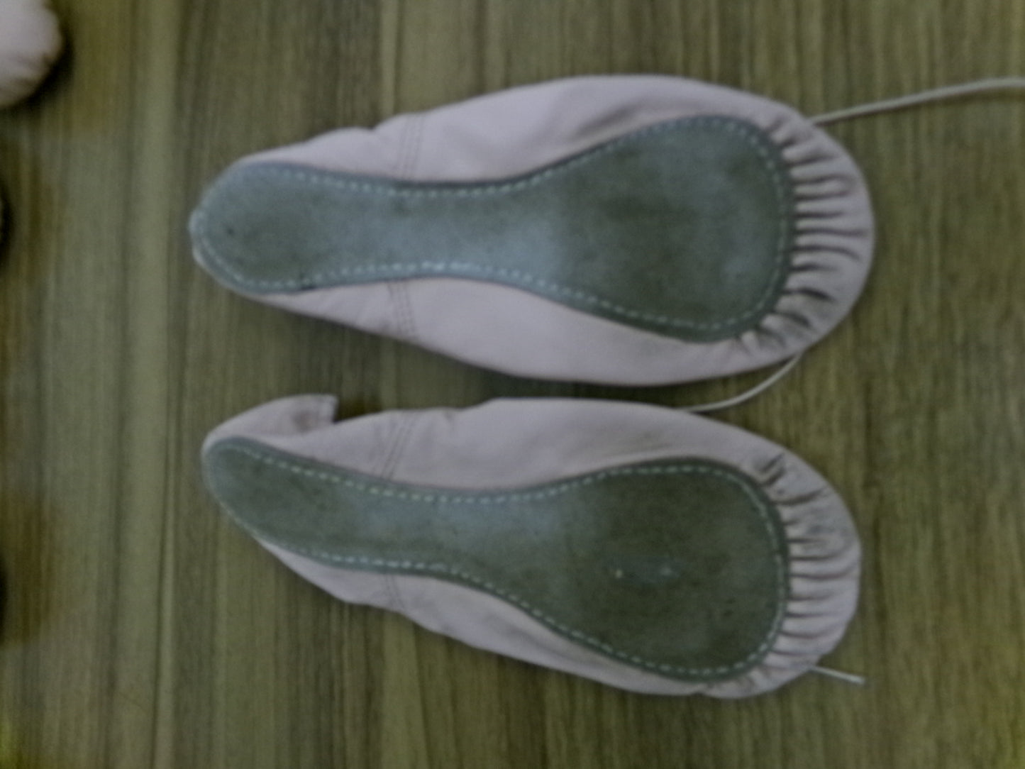 Pre-Owned Ballet Shoes Pink Capezio 205 Daisy Adult 5.5M Leather Strap Full Sole