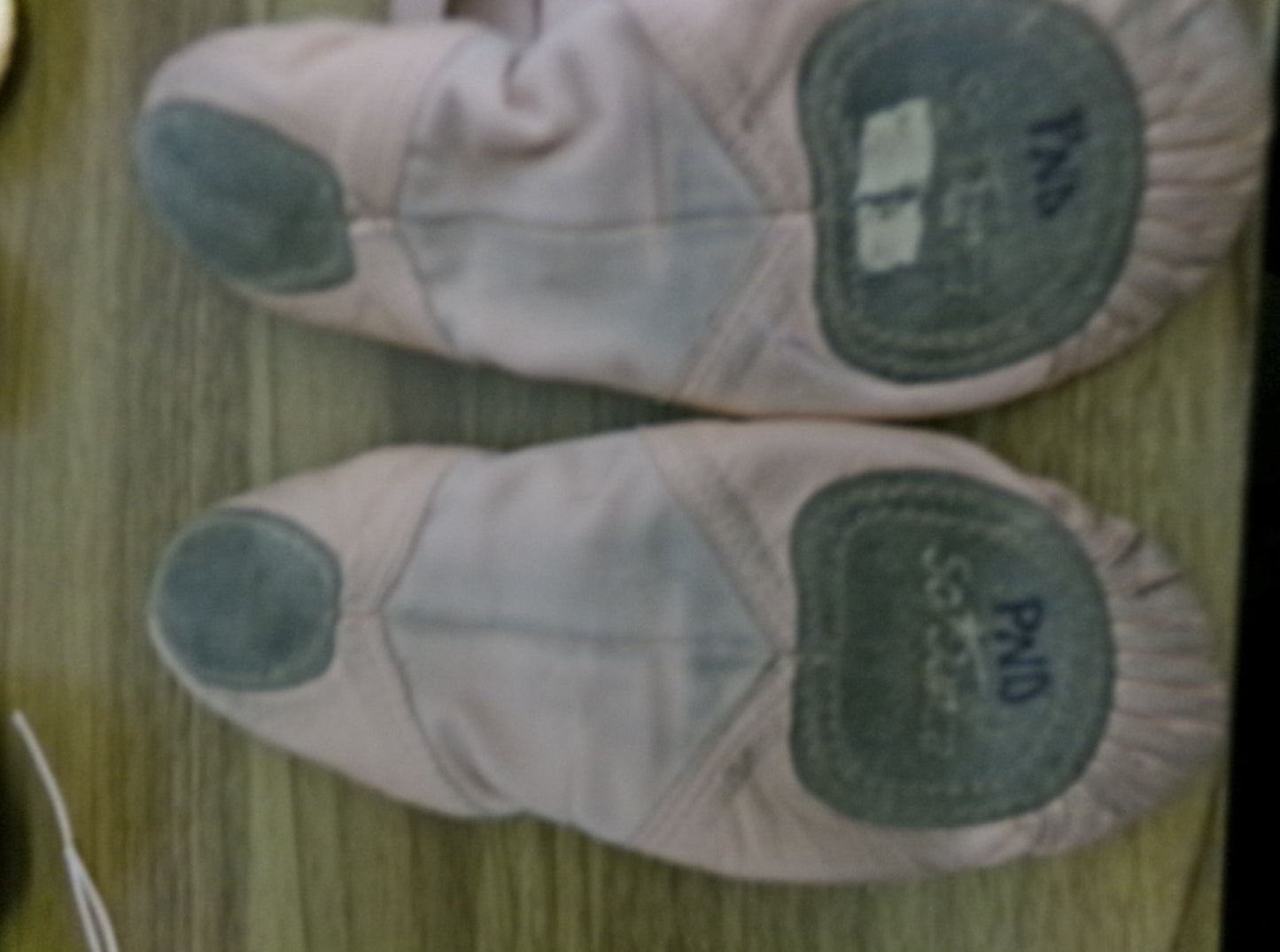 Pre-Owned Ballet Shoes SoDanca Kids 4D Girls Leather Cross Straps Split Sole