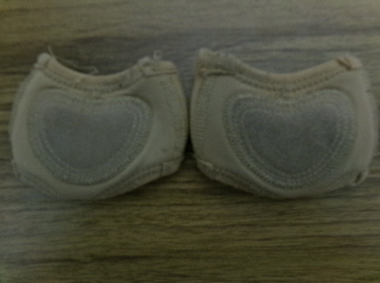 Pre-Owned Foot Undeez Danz N Motion Neoprene Tan Medium