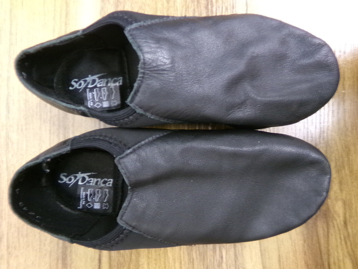 Pre-Owned Jazz Shoes So Danca 4M JZ43 Black Kids Pull On Leather Split Sole