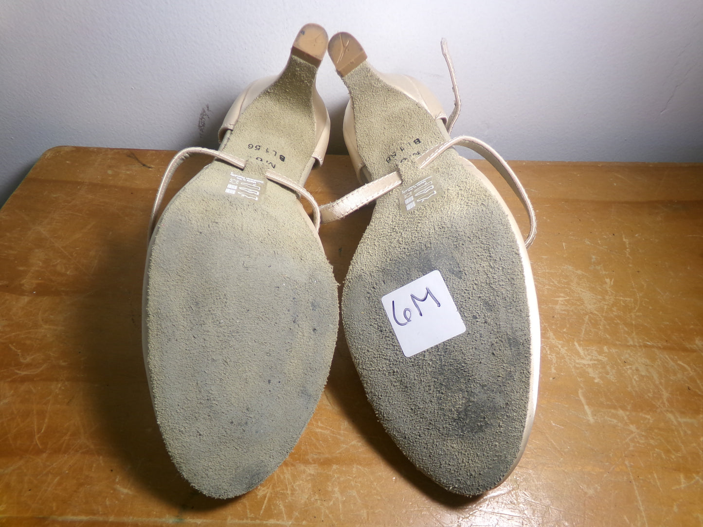 Pre-Owned Ballroom Shoes So Danca BL156 Rebecca Champagne 6M Adult