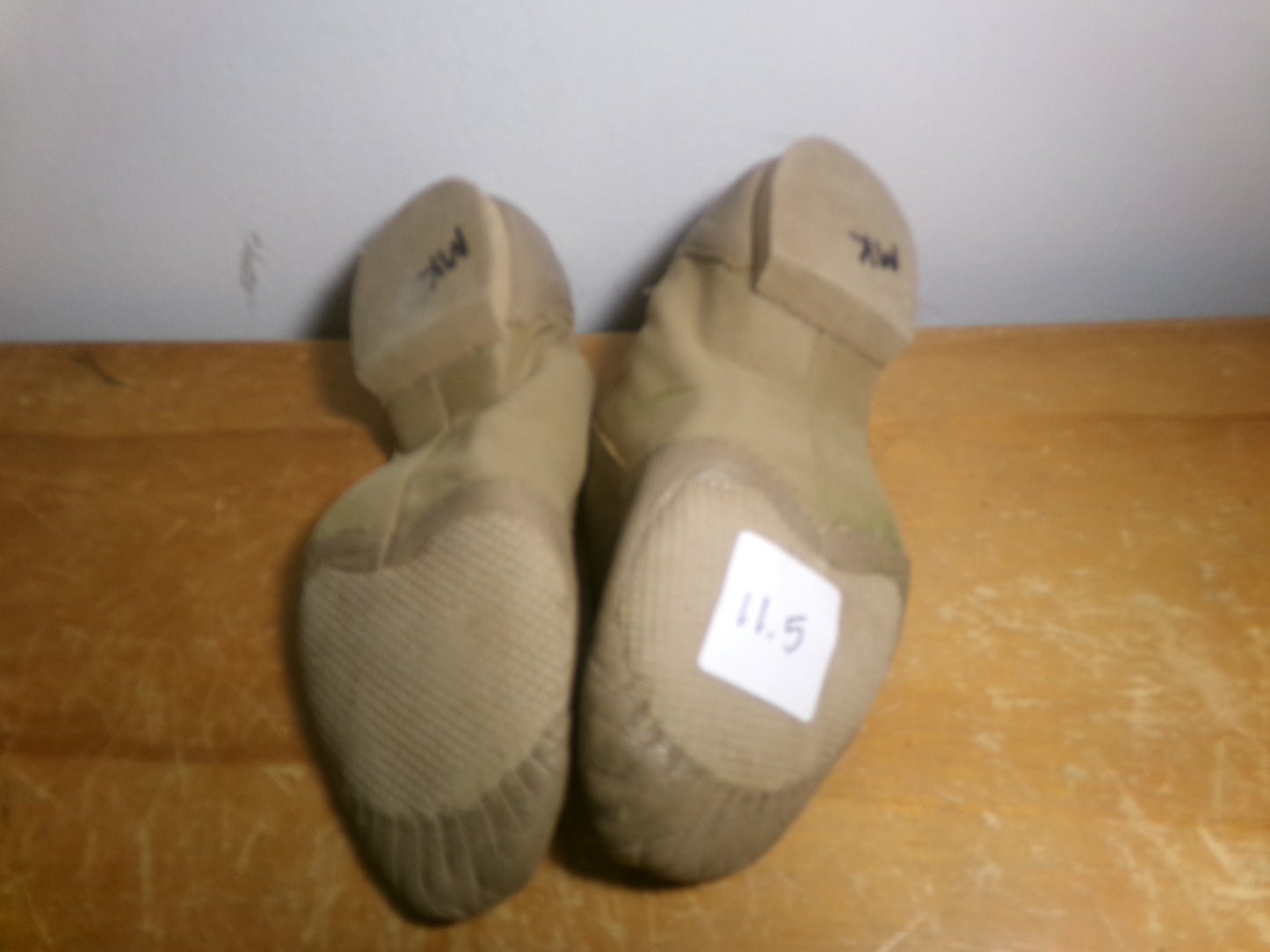 Pre-Owned Jazz Shoes Bloch Child 11.5M Tan Leather Slip On Split Sole