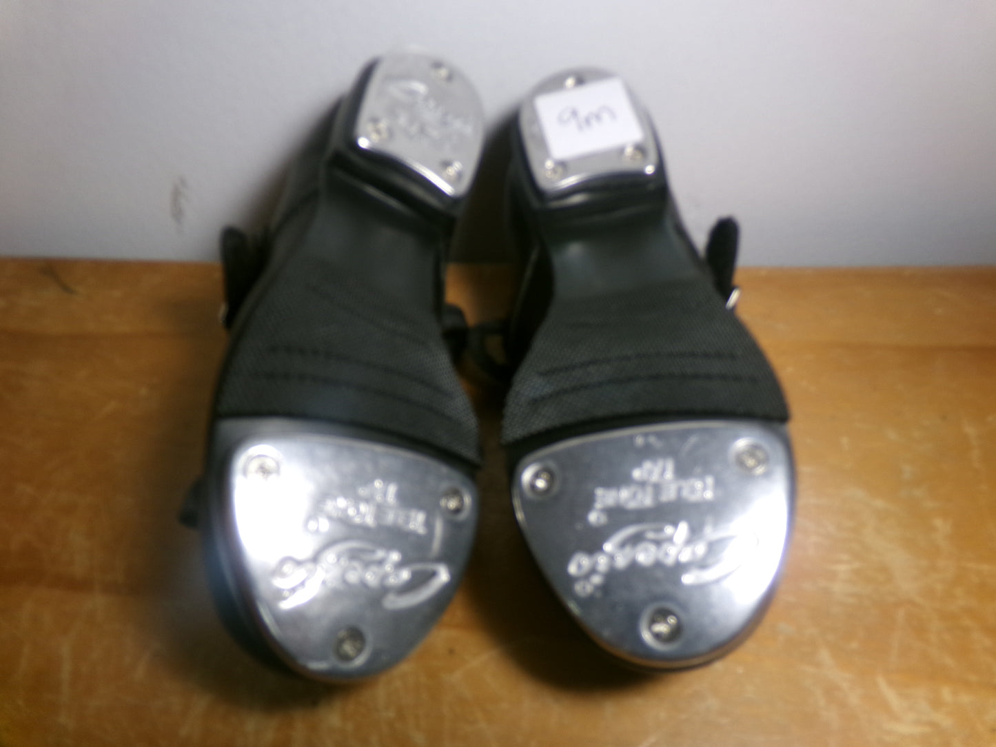 Pre-Owned Tap Shoes Capezio 3800 9M Little Kids Black Mary Jane Leather Easy Strap Student