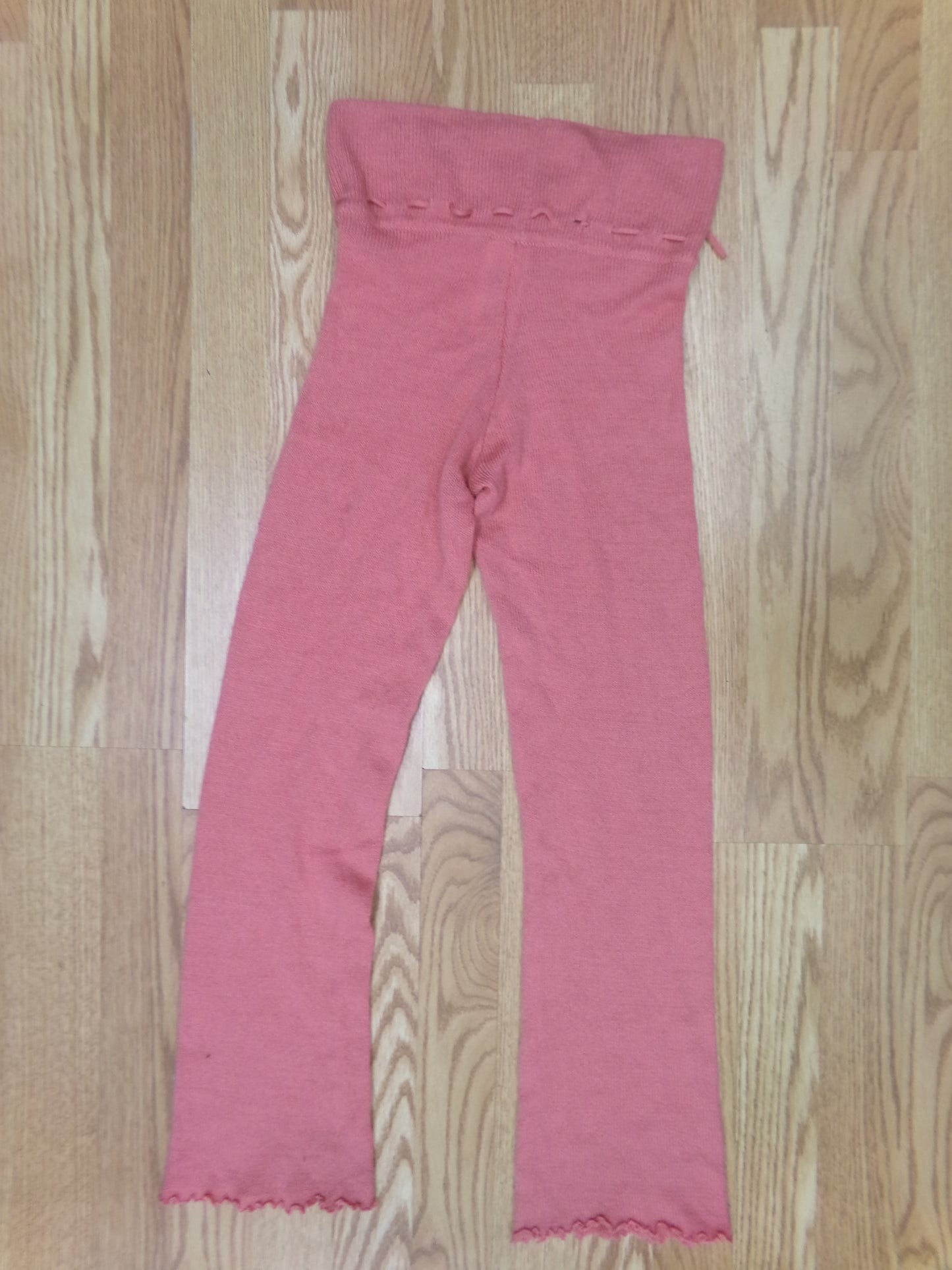 Pre-Owned Knit Pants Black Salmon Int Child Danskin Roll Down Waist Ballet Pointe Modern (Copy)