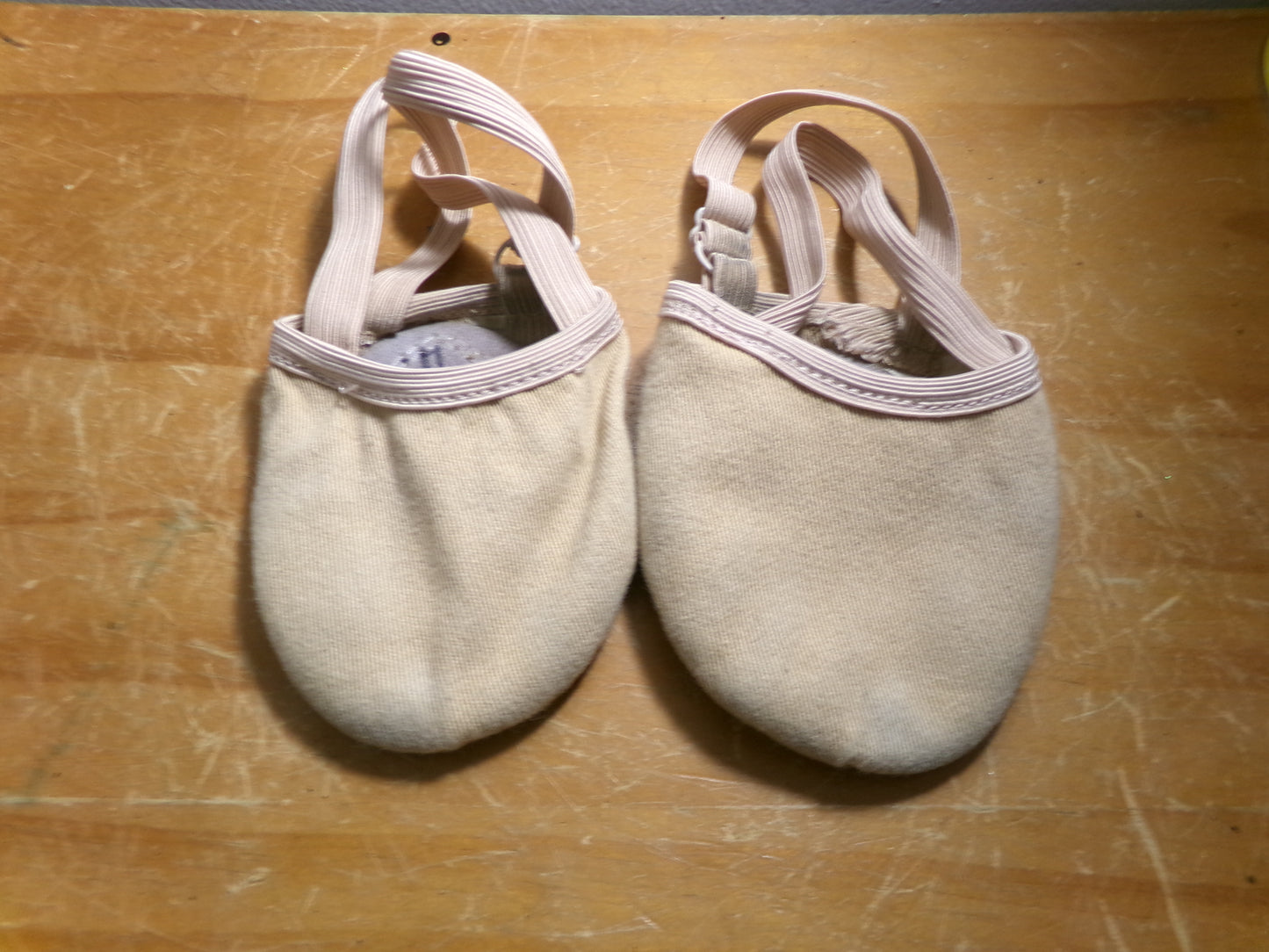 Pre-Owned Canvas Half Sole RD012600 Revolution Small Tan Contemporary