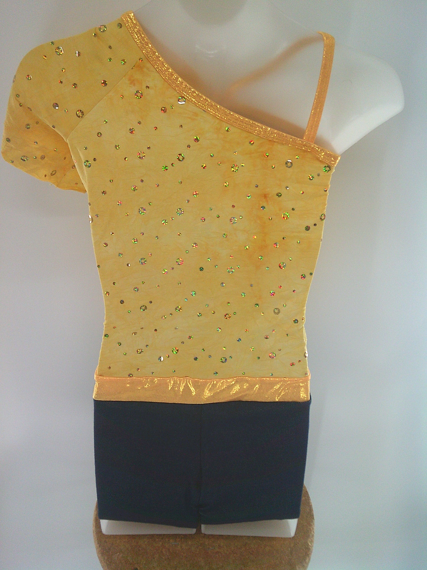 Pre-Owned Costume AWCT   XL Child Yellow Romper Jazz Tap Sequins