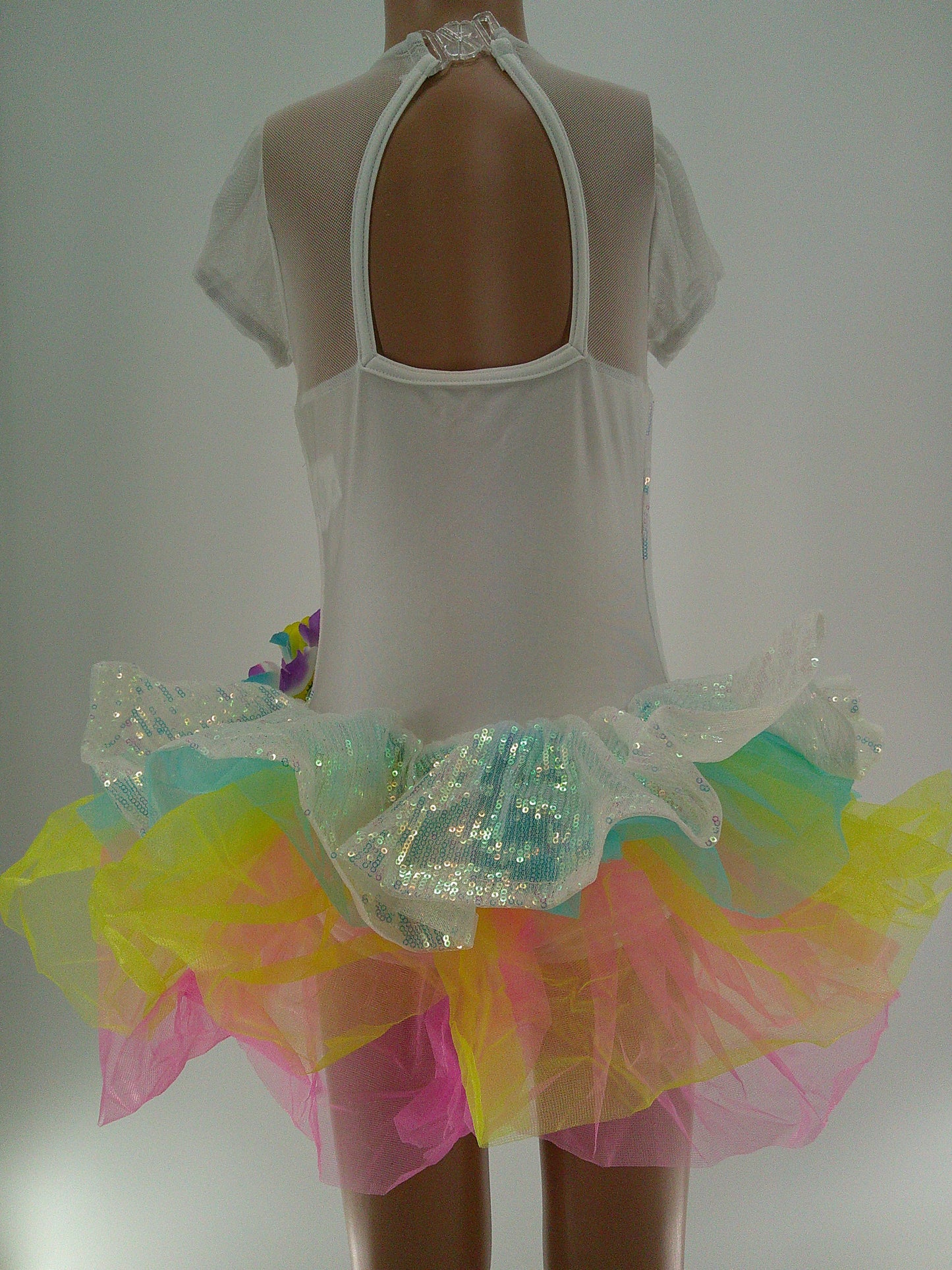 Pre-Owned Costume Gallery  1912C Small Child White Tutu Ballet Sequin