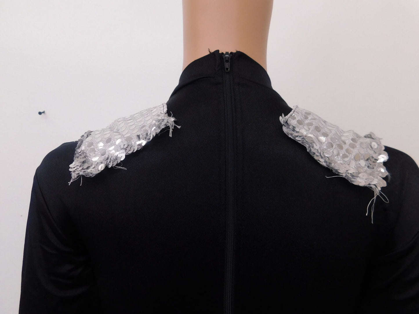 Pre-Owned Costume Unbranded   Medium Adult Black Tuxedo Jazz Sequin Gangster