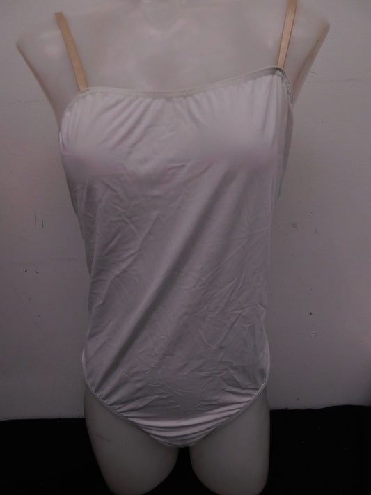 Pre-Owned Leotard Weissman  6250 Medium Child White  Ballet