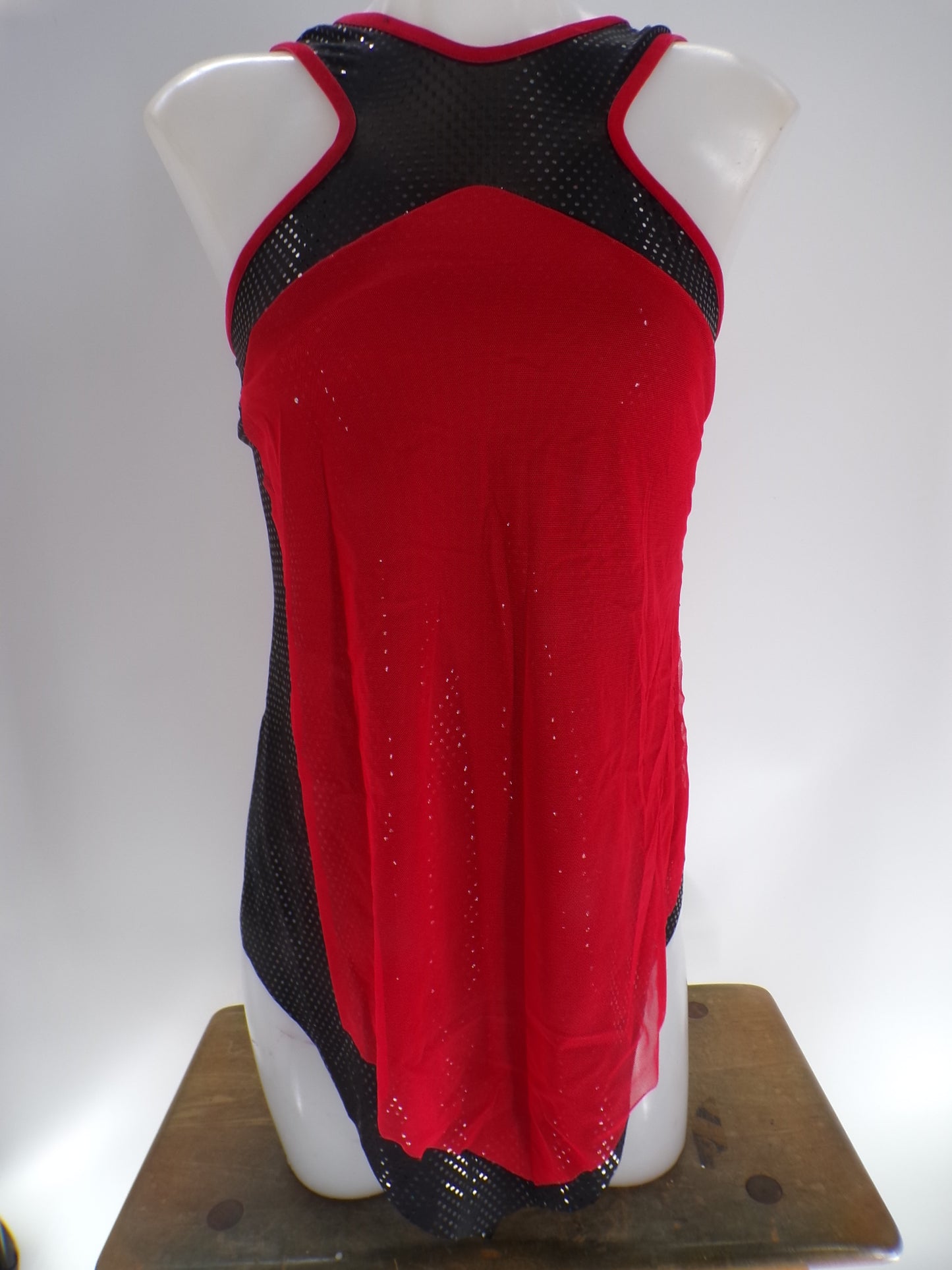 Pre-Owned Costume Art Stone 0304 Medium Adult Red Jazz Sequin
