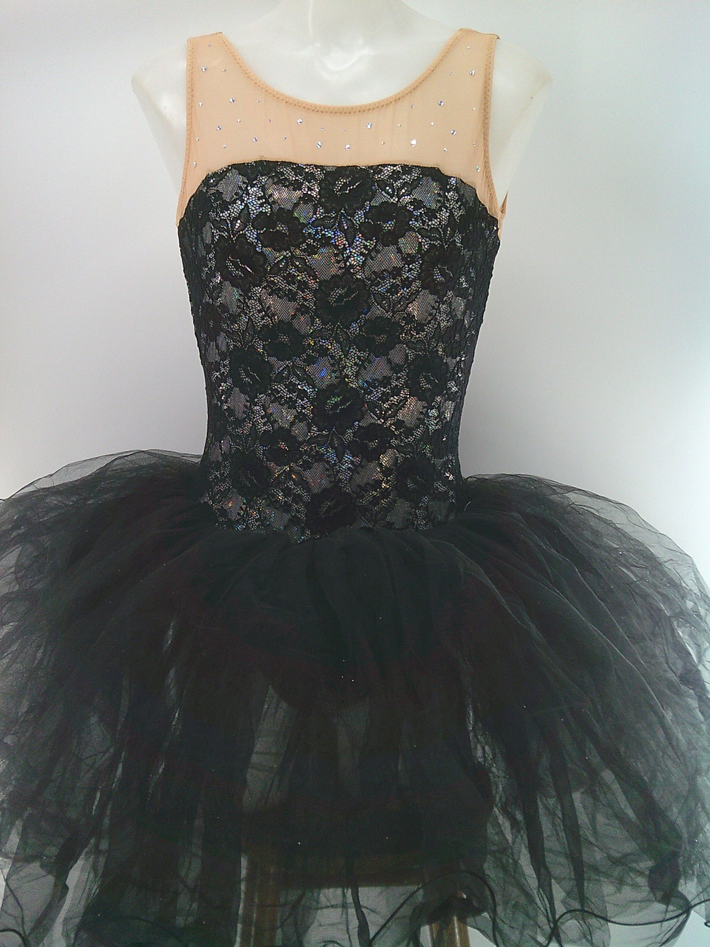 Pre-Owned Costume Curtain Call C240 Medium Adult Black Lace Ballet Rhinestones