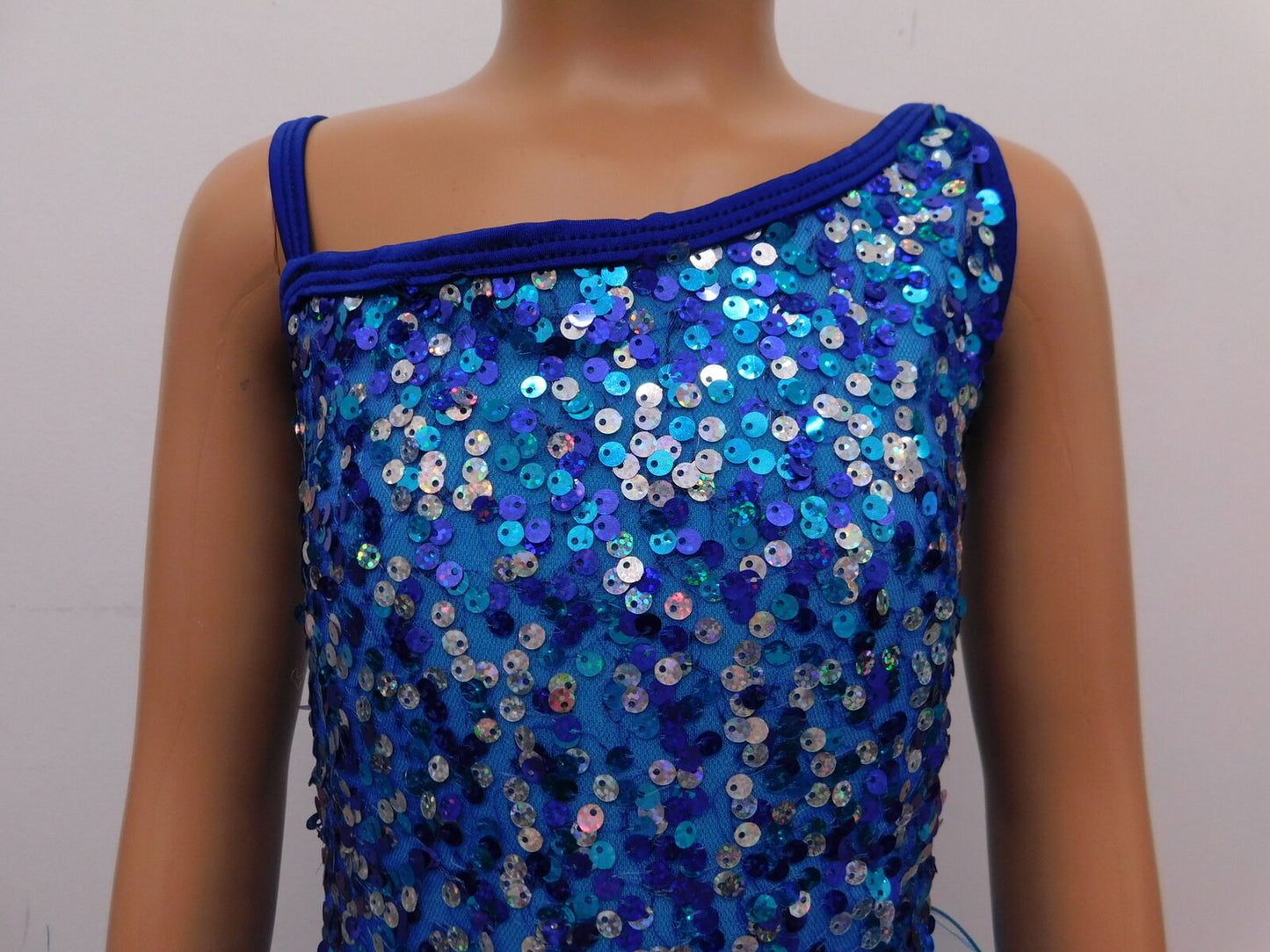 Pre-Owned Costume Curtain Call  E1062 XL Child Blue  Jazz Sequin