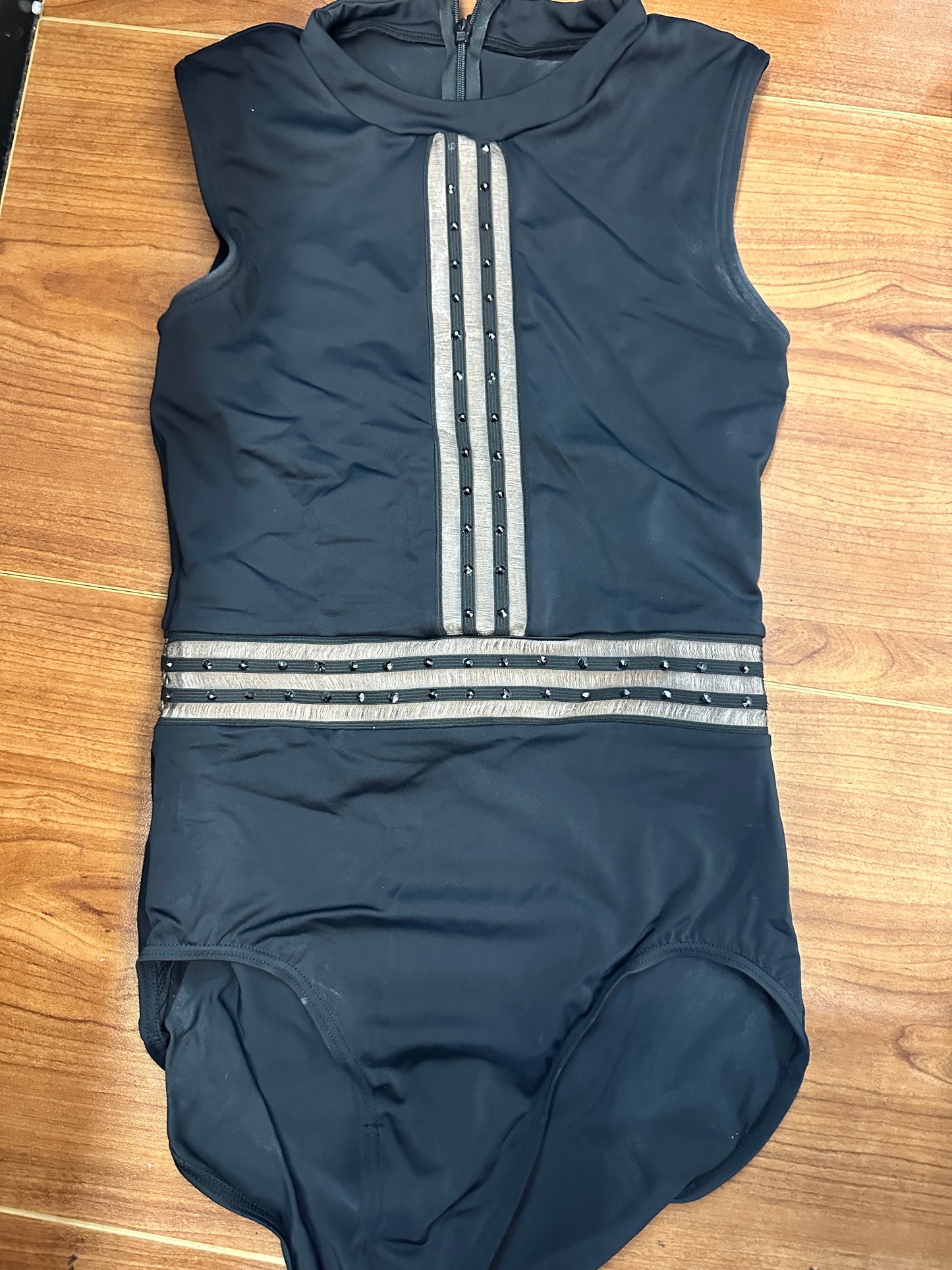 Pre-Owned Costume Leotard Weissman MT10480 Black Small Adult Lycra Jazz STONES ADDED