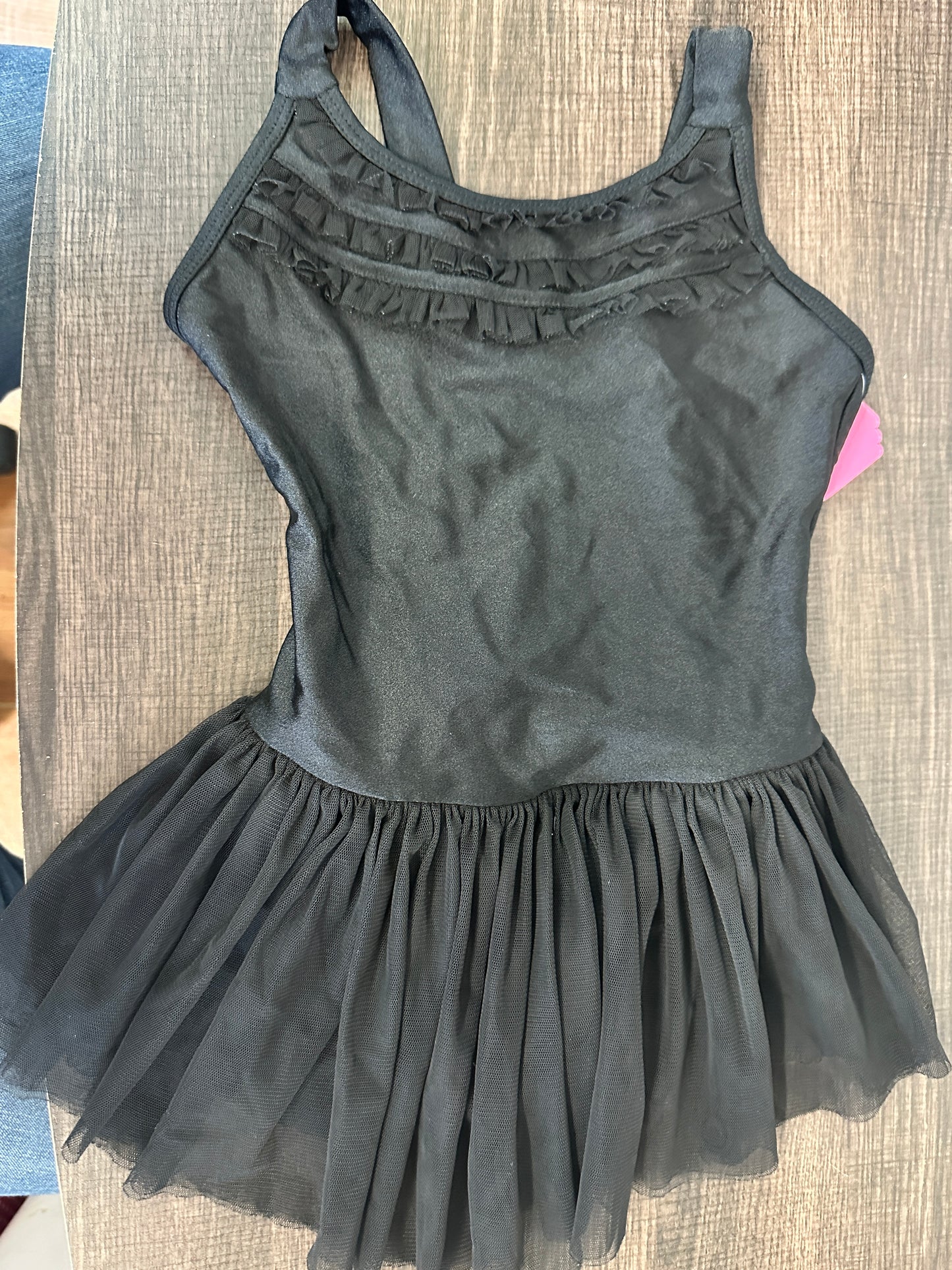 Pre-Owned Leotard Dress DanzNMotion Medium Child Black Ballet Jazz Tank Ruffle & Bow