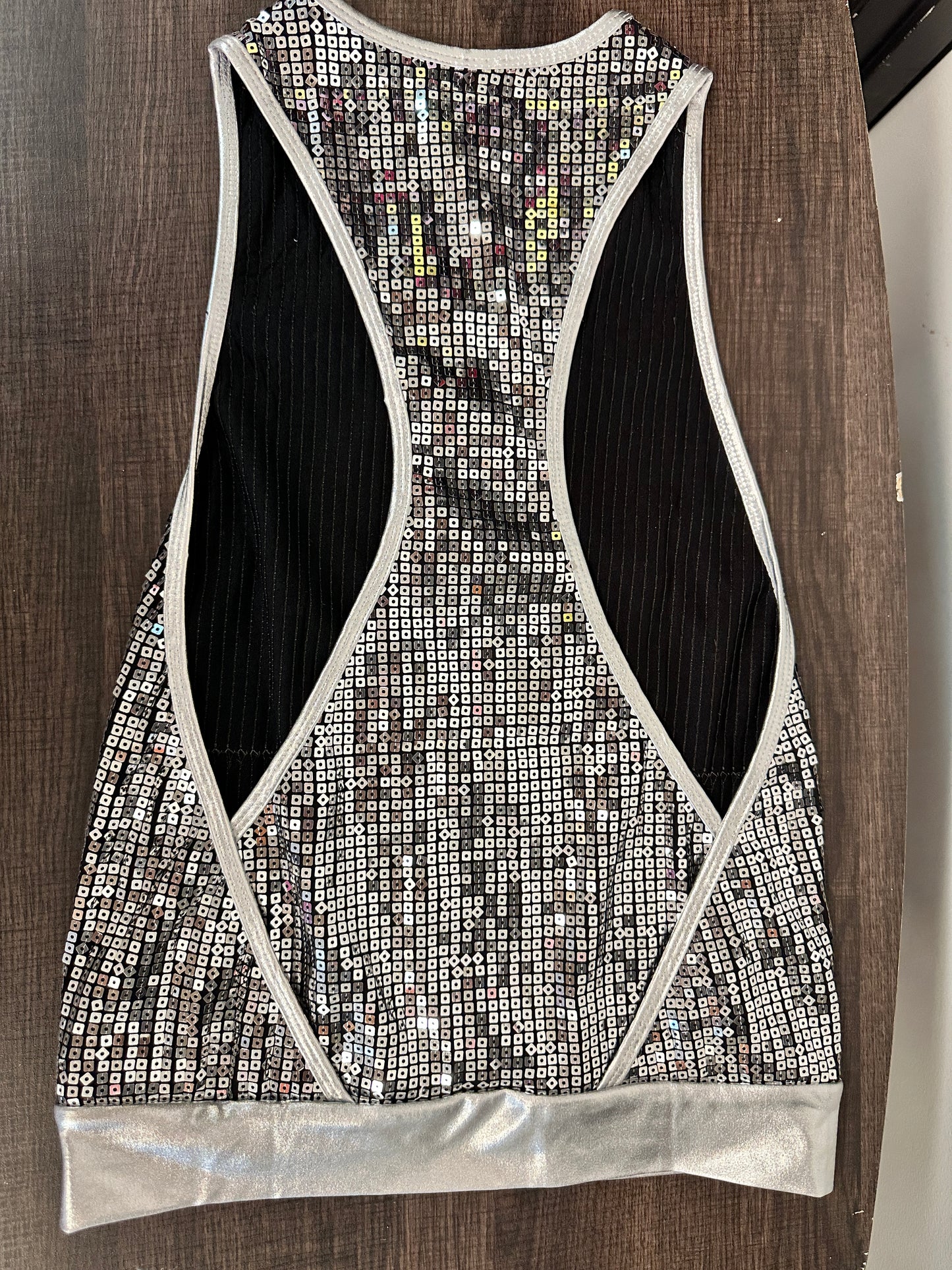 Pre-Owned Costume Top Medium Child Silver Gia-Mia Jazz Tap Clogging Sequin