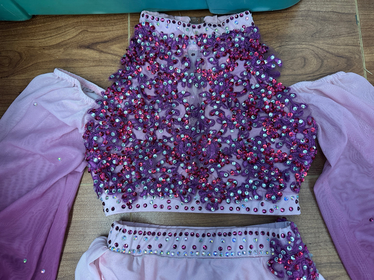 Pre-Owned Costume Medium Child Pink Glamour Lyrical Contemporary Ballet 2 pc Rhinestone Long sleeve