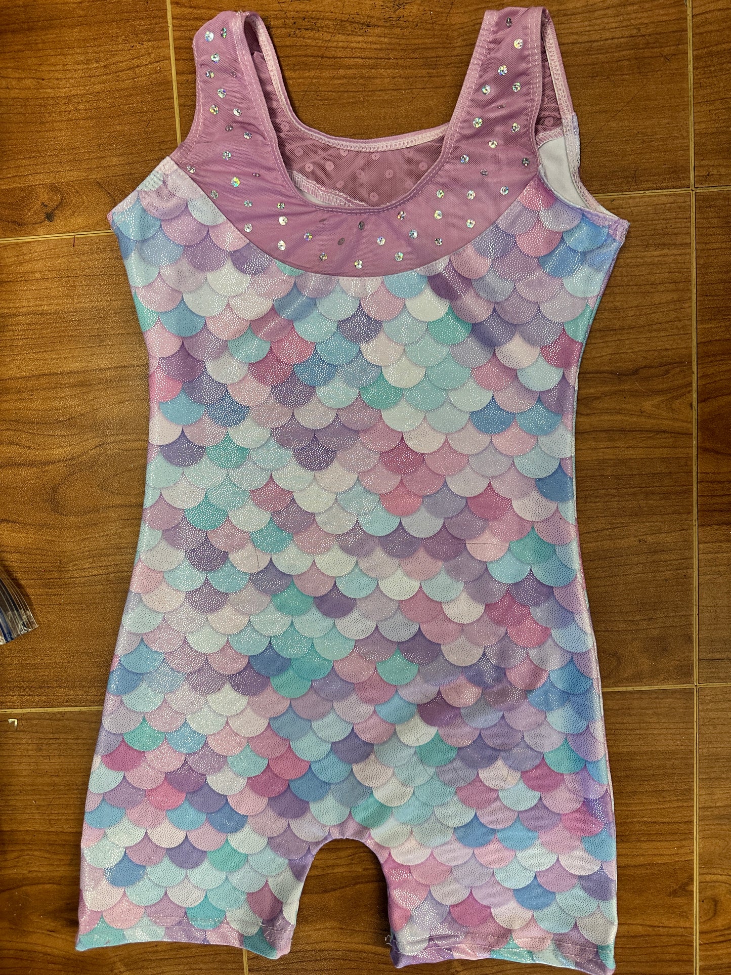 Pre-Owned Gymnastics Leotard Large Child Mermaid Sparkle Biketard Acro Jazz
