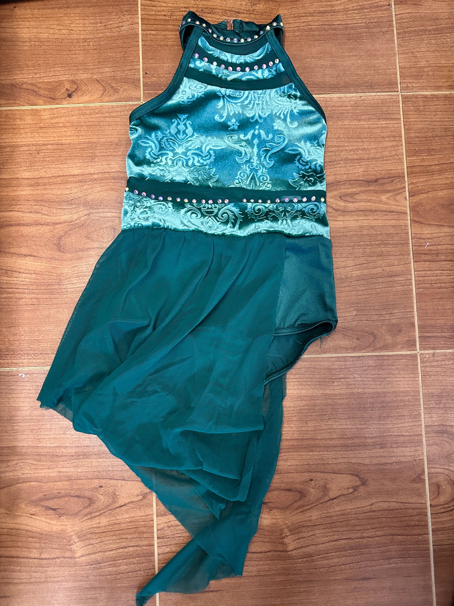 Pre-Owned Costume Weissman 11024 Small Child Green Contemporary