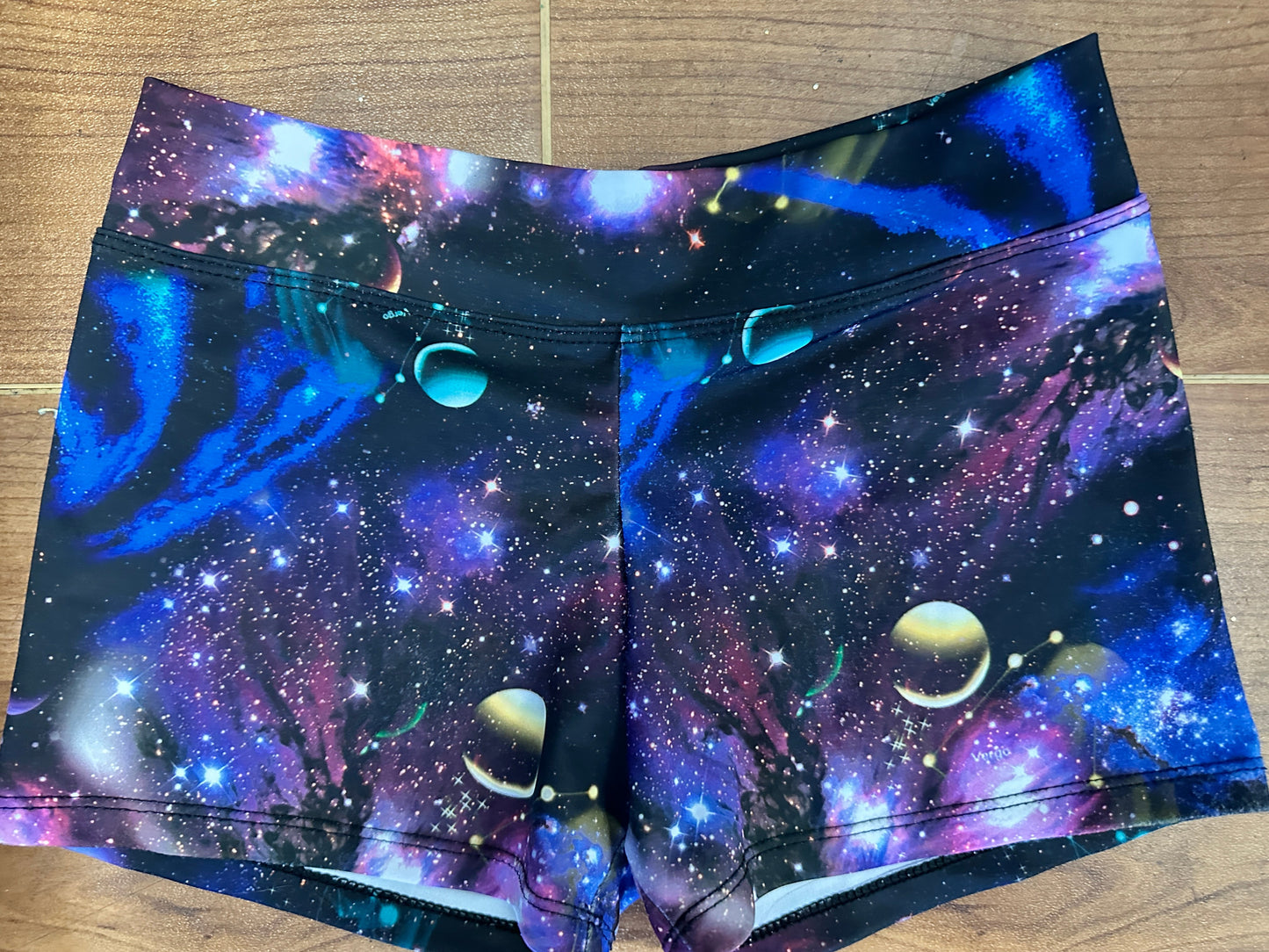 Pre-Owned Gymnastics Shorts Large Child Purple by More than Magic Acro Jazz