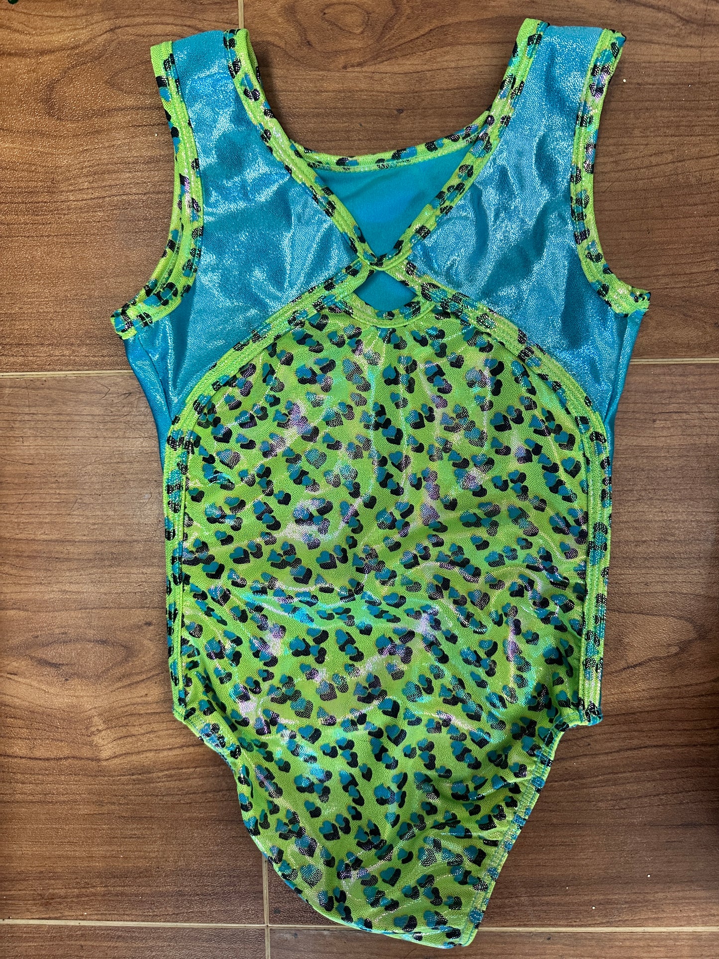 Pre-Owned Gymnastics Destira Heart Love Small Child 6x-7 Cheetah Acro