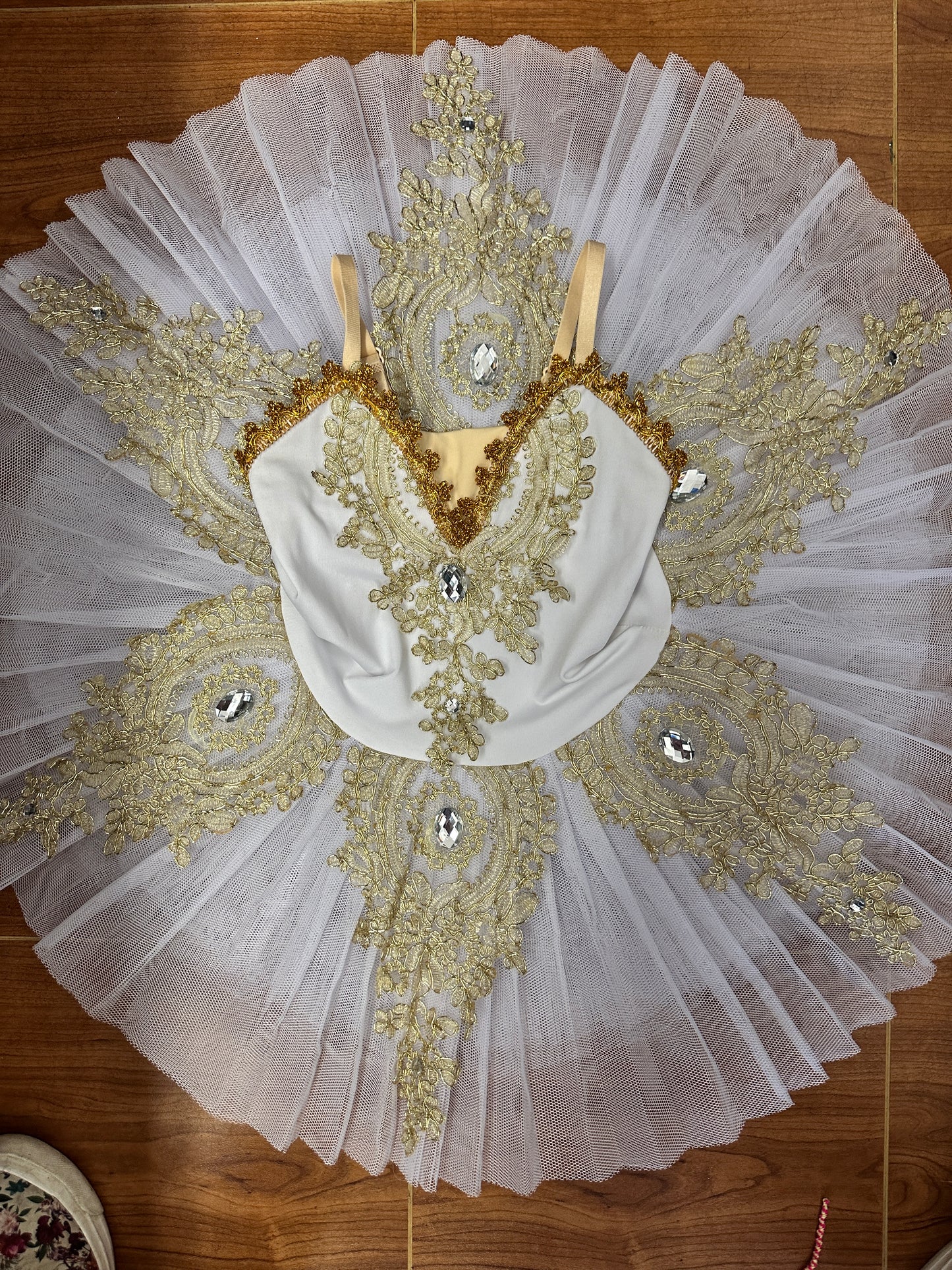Pre-Owned Costume Intermediate Child Amazon White Ballet Pointe Swan Lake