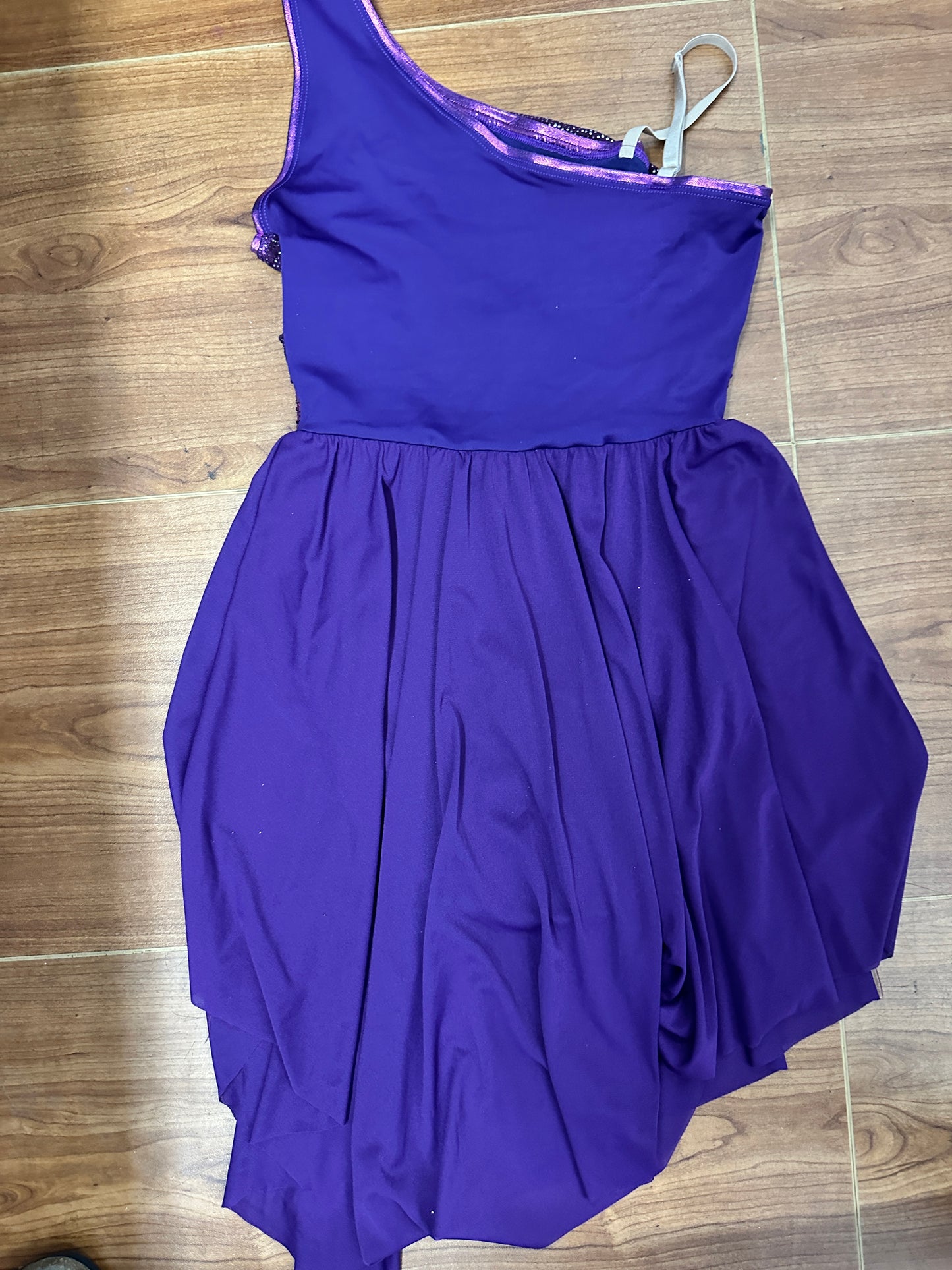 Pre-Owned Costume Medium Adult Purple Curtain Call R1441 Ballet Lyrical Contemporary Glitter Flowy Sequin