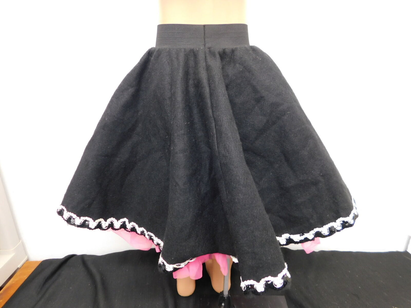 Pre-Owned Skirt Unbranded   Medium Child Black  Ballet